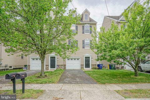 604 CINNAMINSON STREET RIVERTON NJ 08077