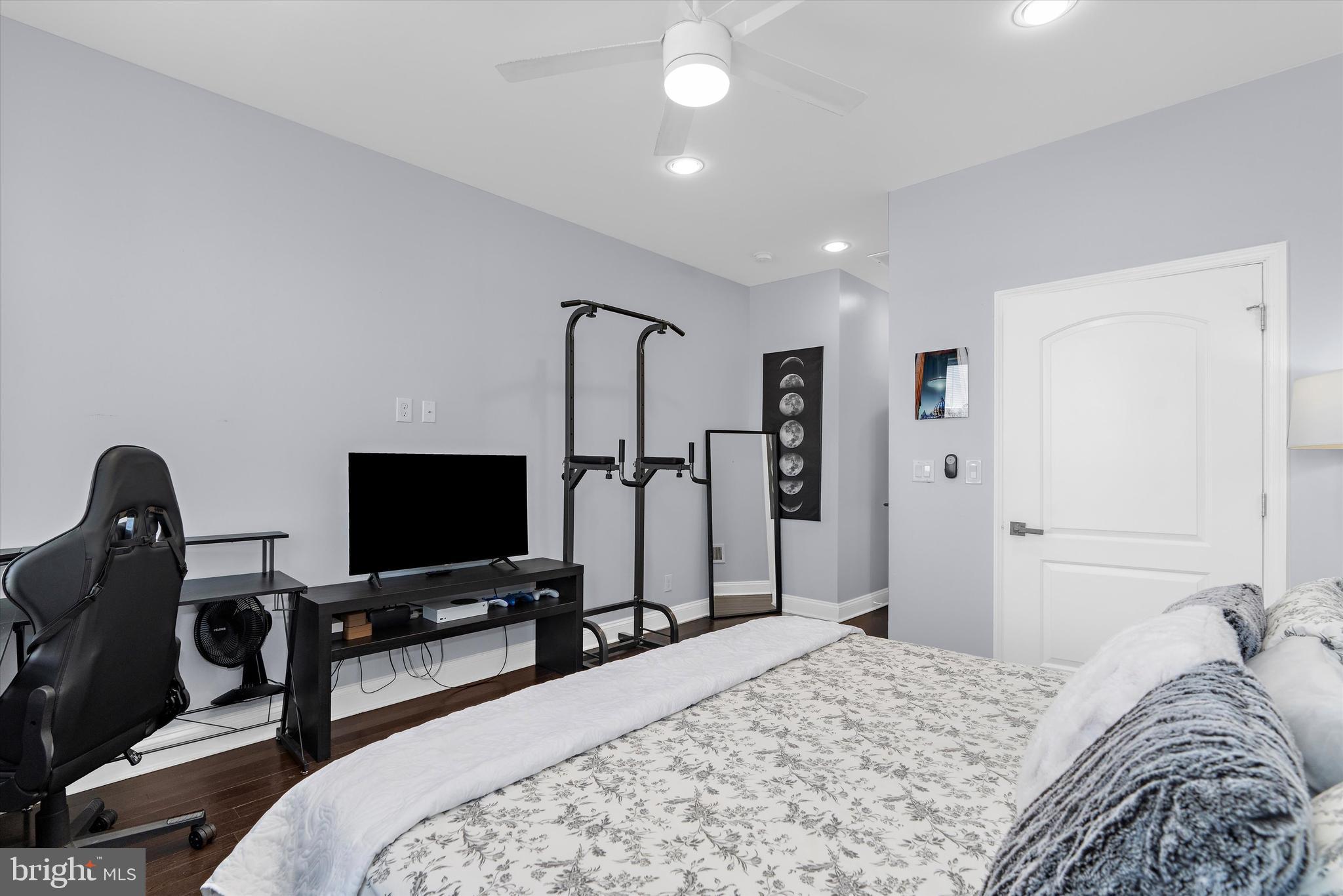 MCELDERRY PARK - Residential