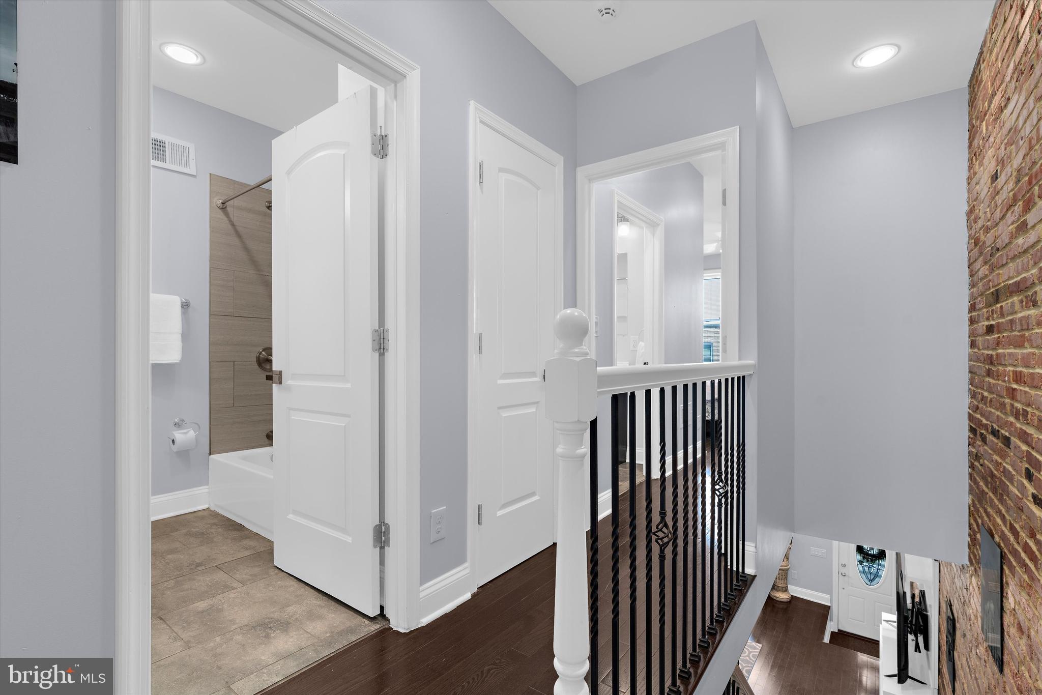 MCELDERRY PARK - Residential