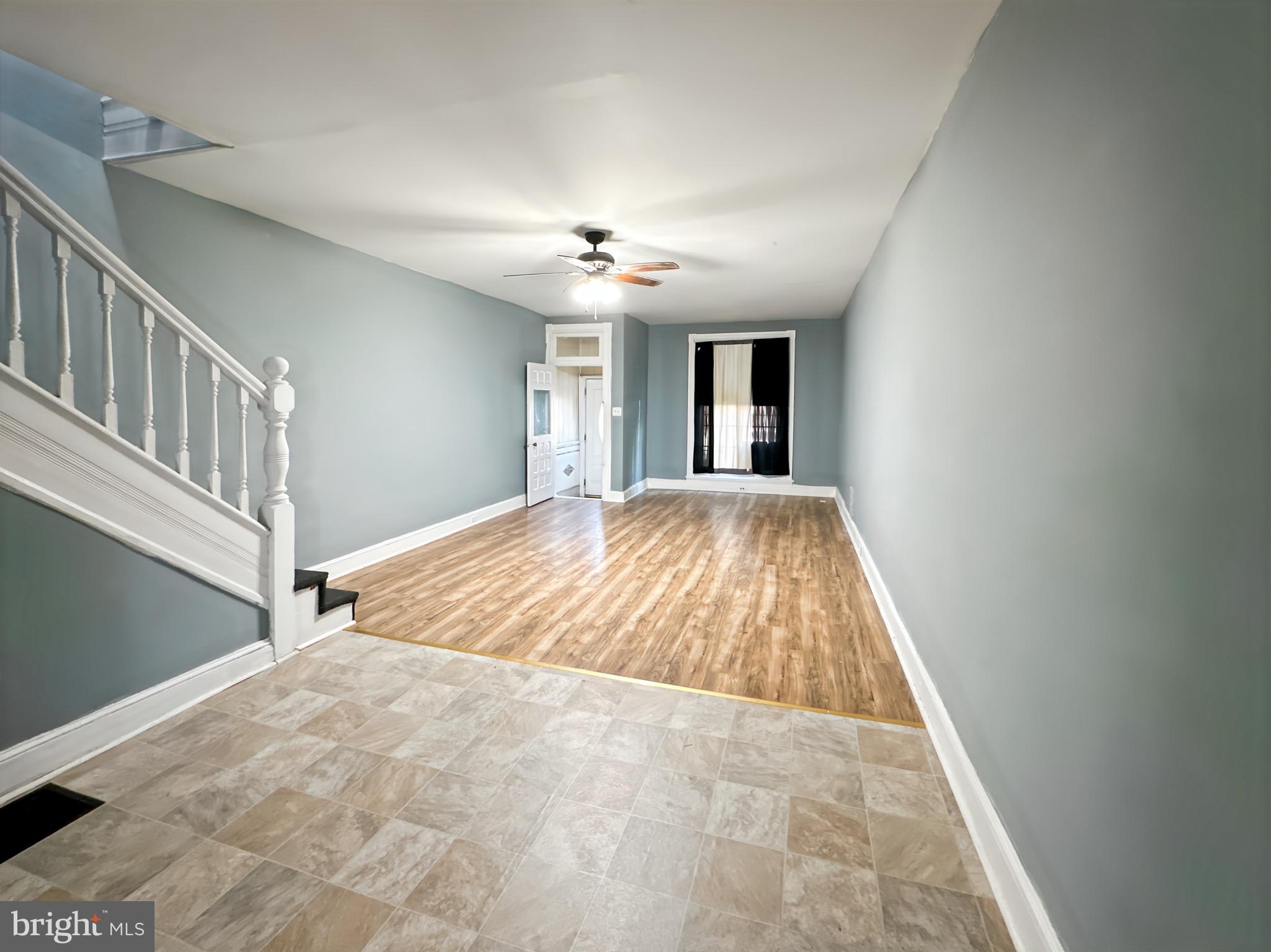 ELLWOOD PARK - Residential