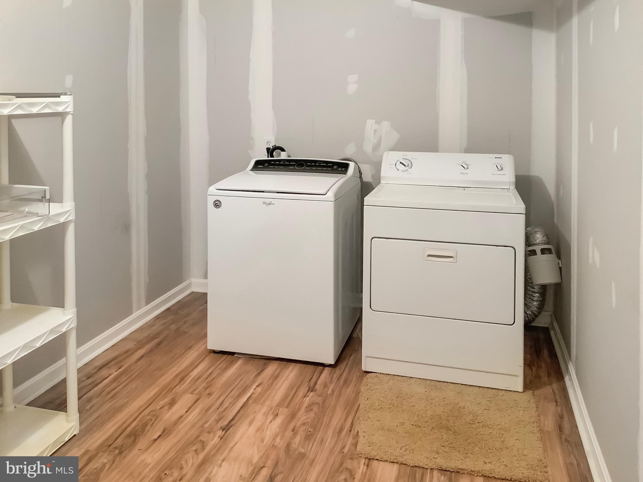 LEELAND STATION - Residential Lease