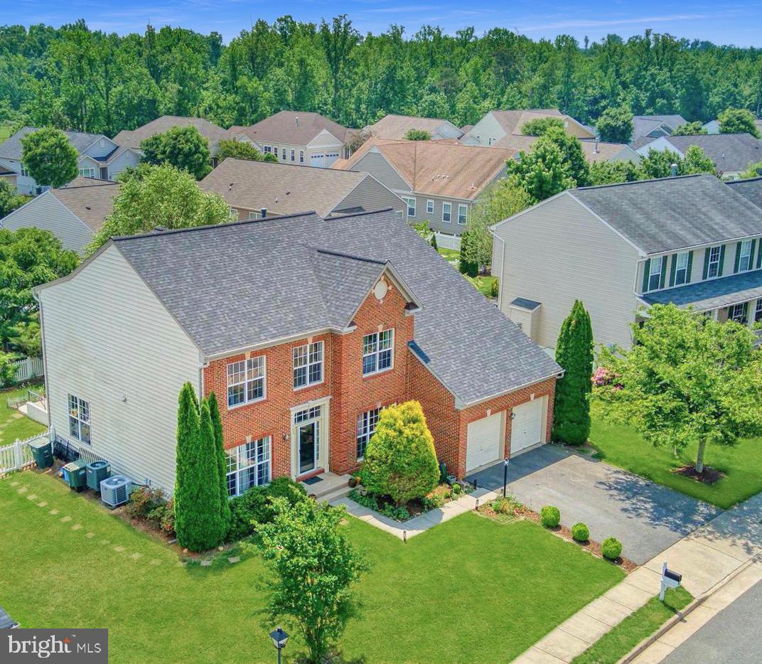 LEELAND STATION - Residential Lease