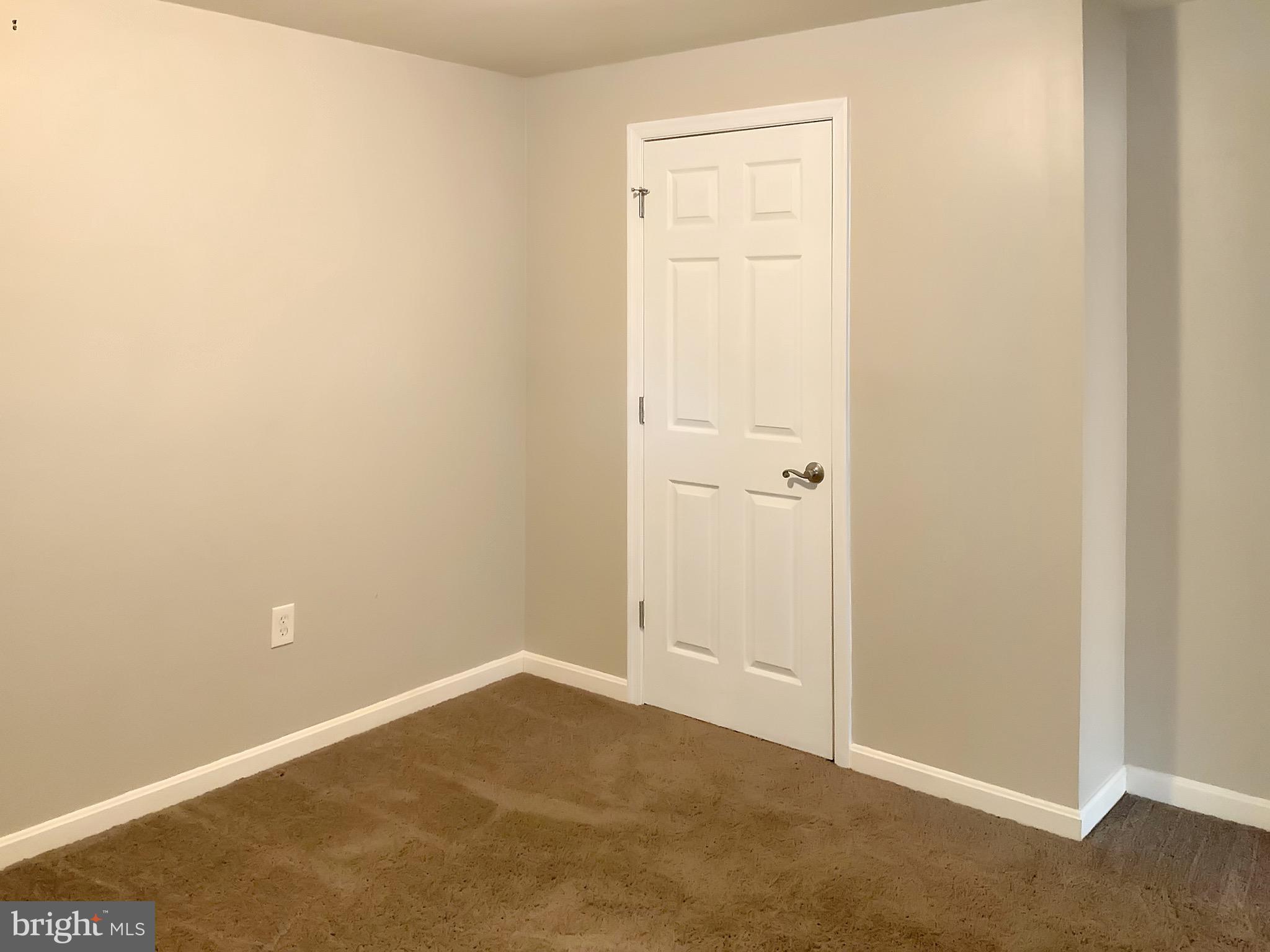 LEELAND STATION - Residential Lease