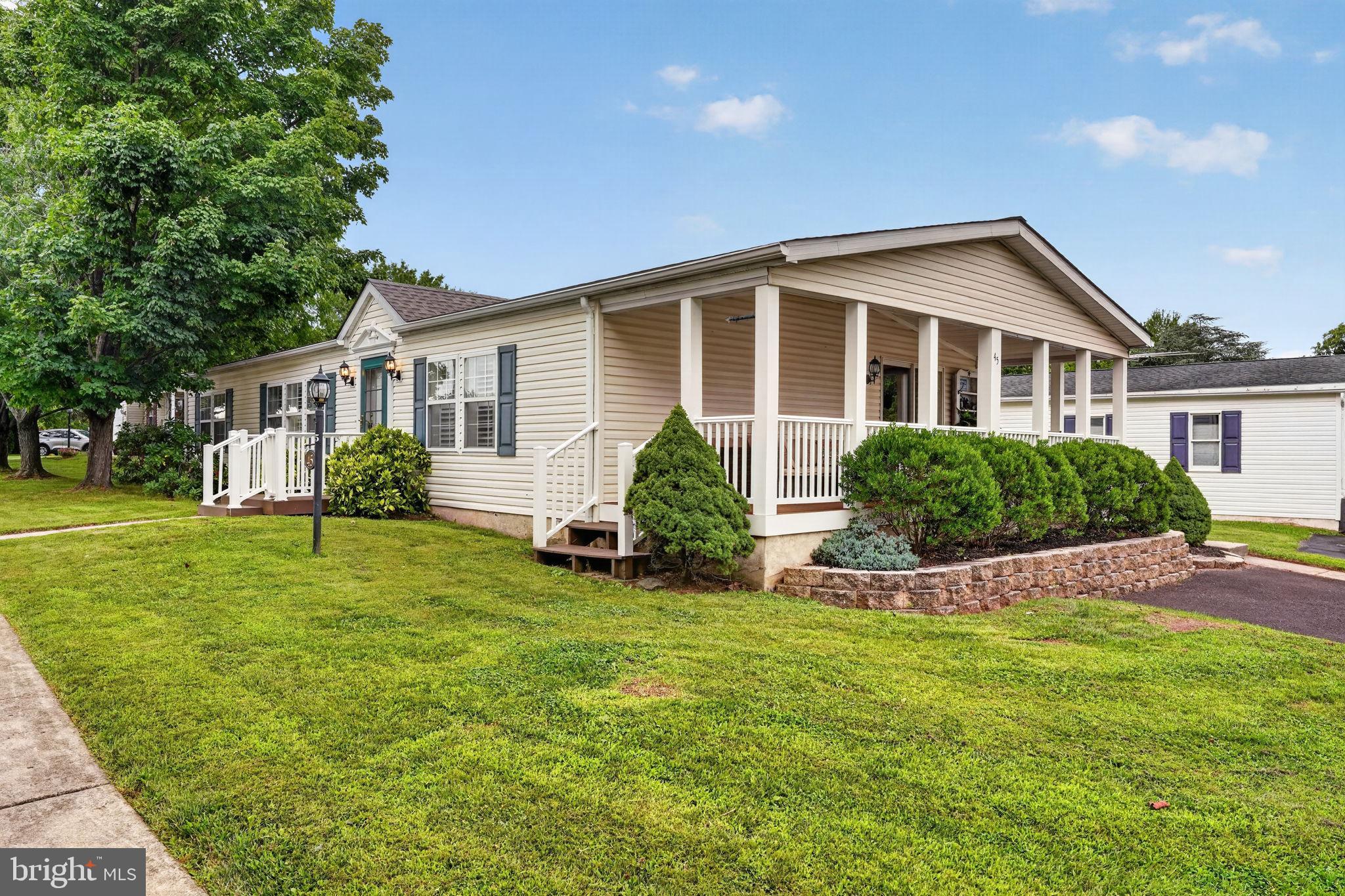 45 WILLIAMS WAY