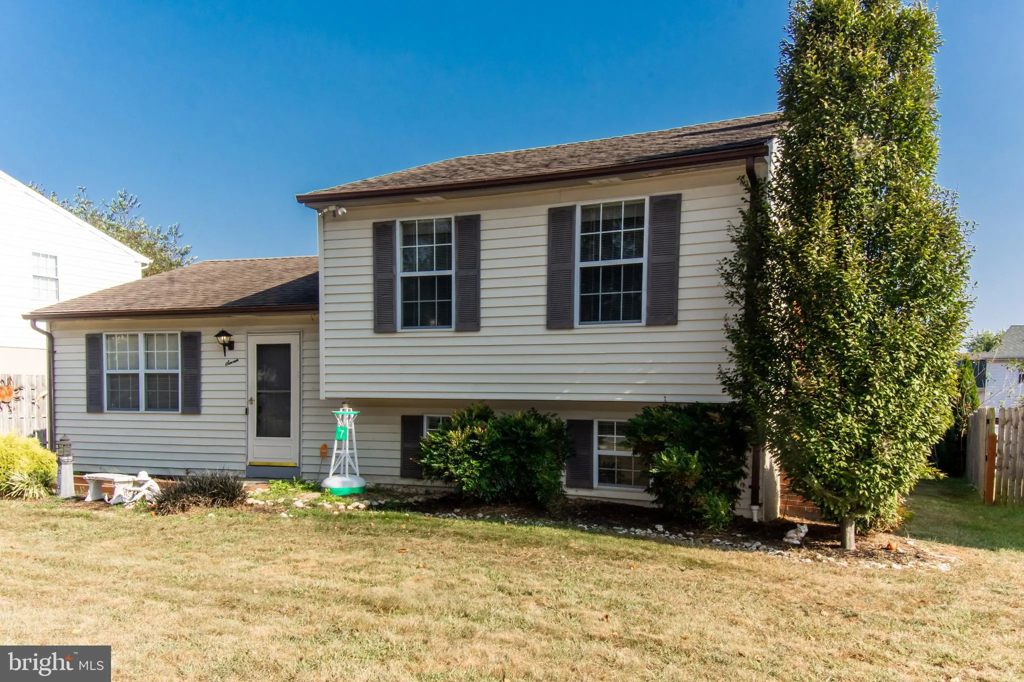7 Creekside Drive, Newark, DE 19702