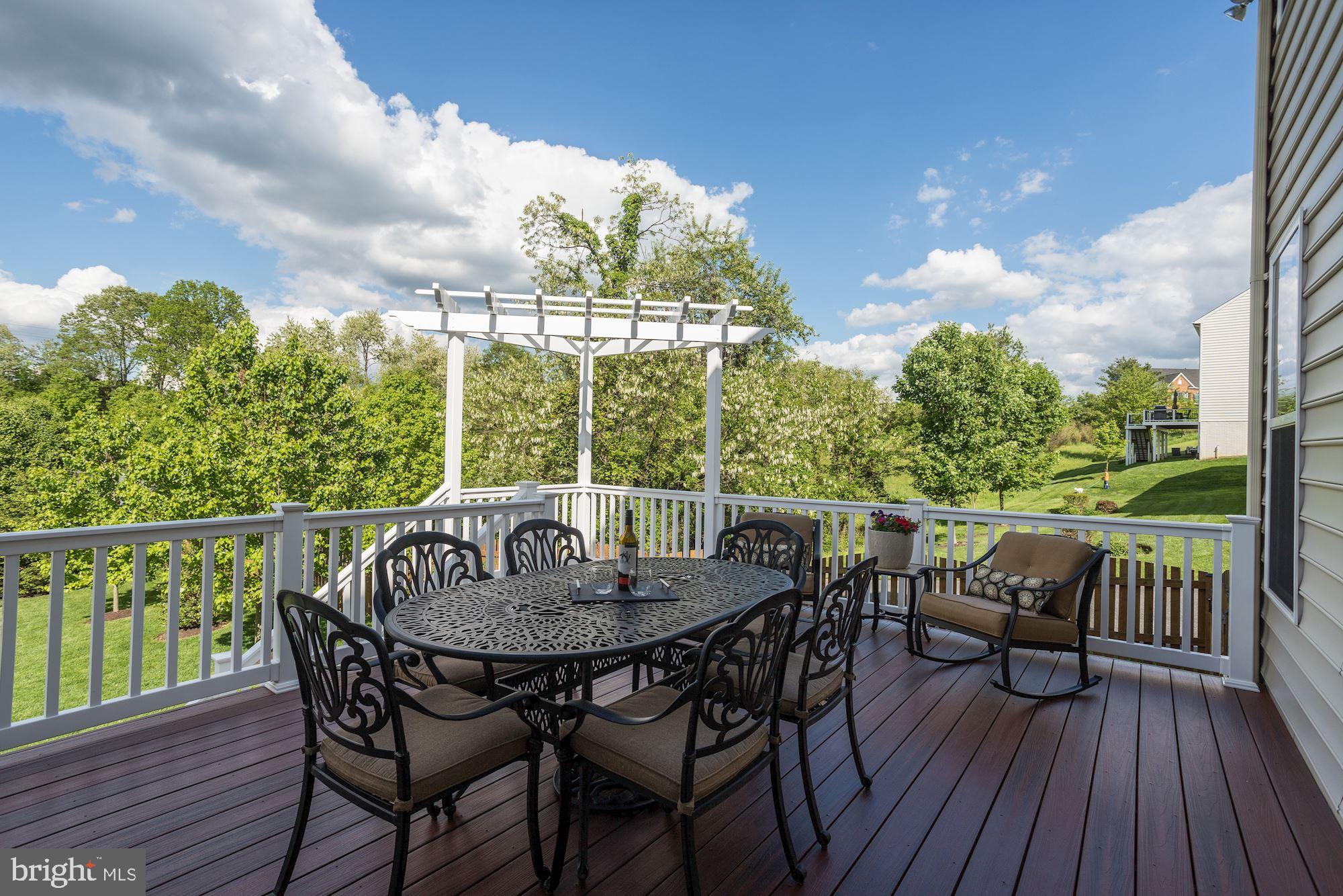 AMBER MEADOWS - Residential