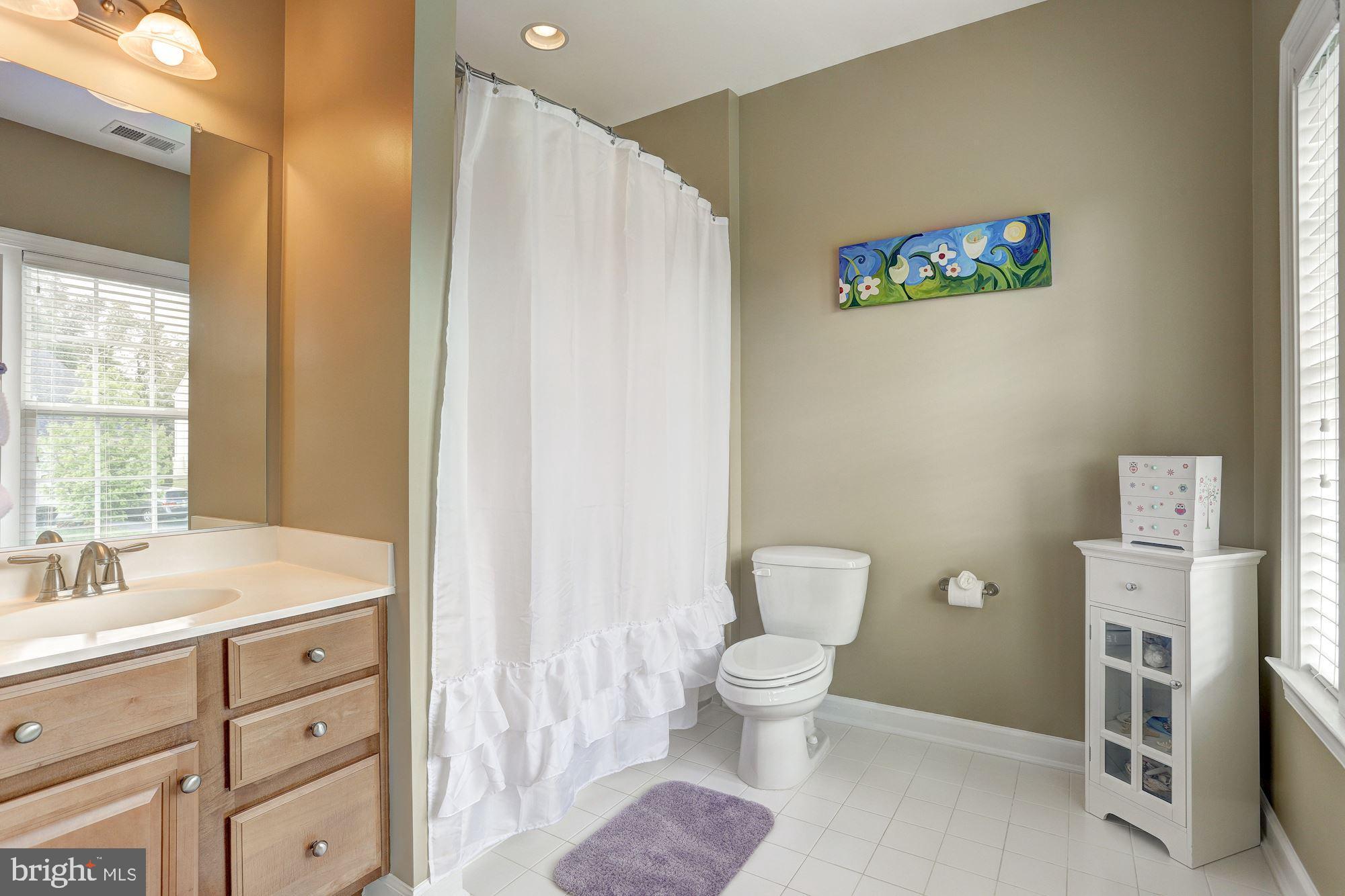 AMBER MEADOWS - Residential