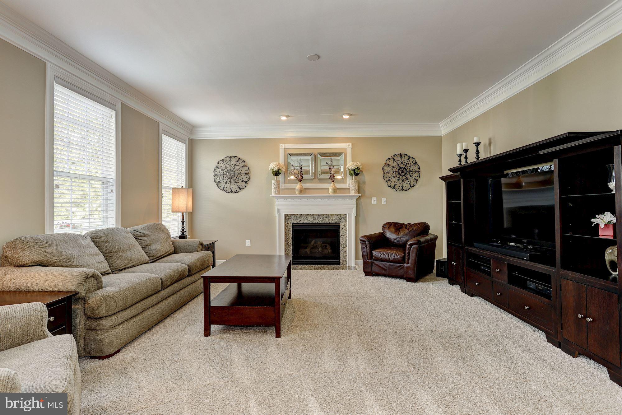 AMBER MEADOWS - Residential