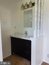 WHITFIELD GREEN - Residential Lease