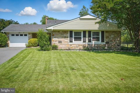 2512 KITMORE LANE BOWIE MD 20715