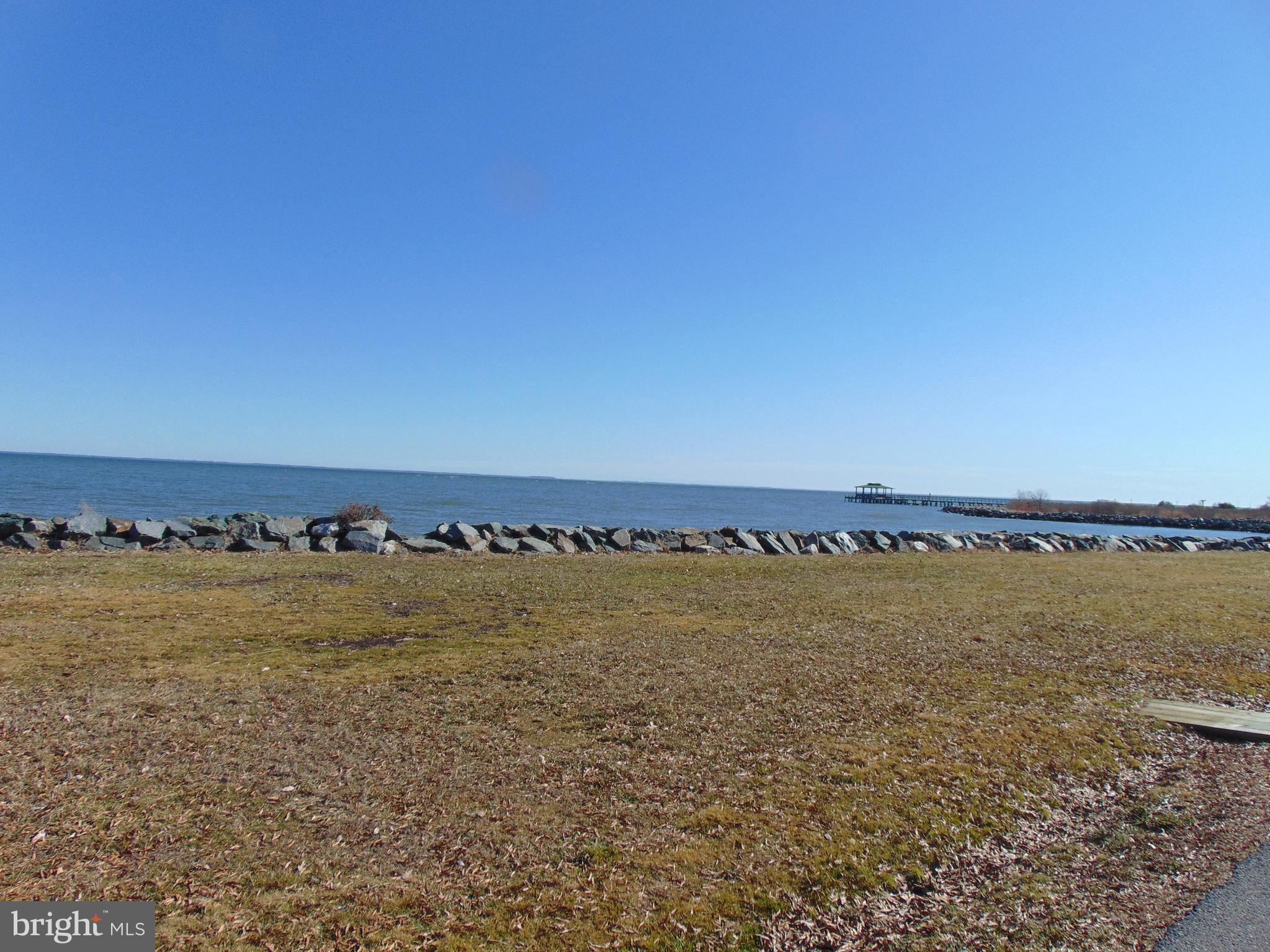 CEDARHURST ON THE BAY - Land