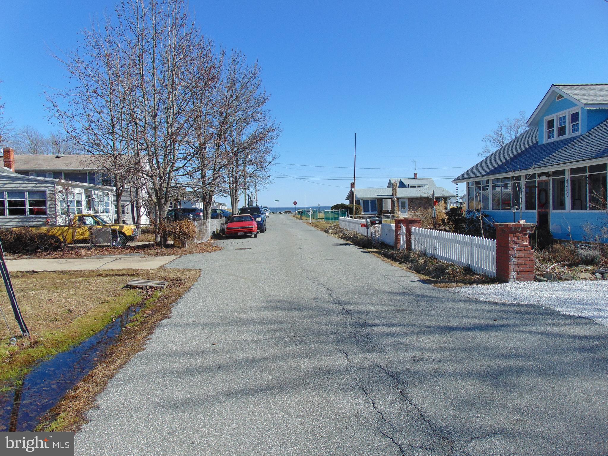 CEDARHURST ON THE BAY - Land