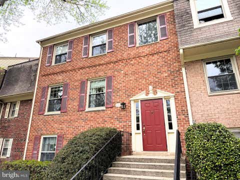 Condo For Rent - 6008 Westchester Park Drive #T2<br/> COLLEGE PARK, MD 20740