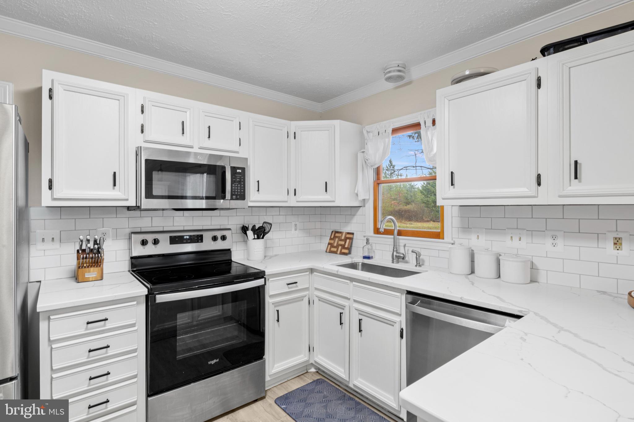 LAKE OF THE WOODS - Residential