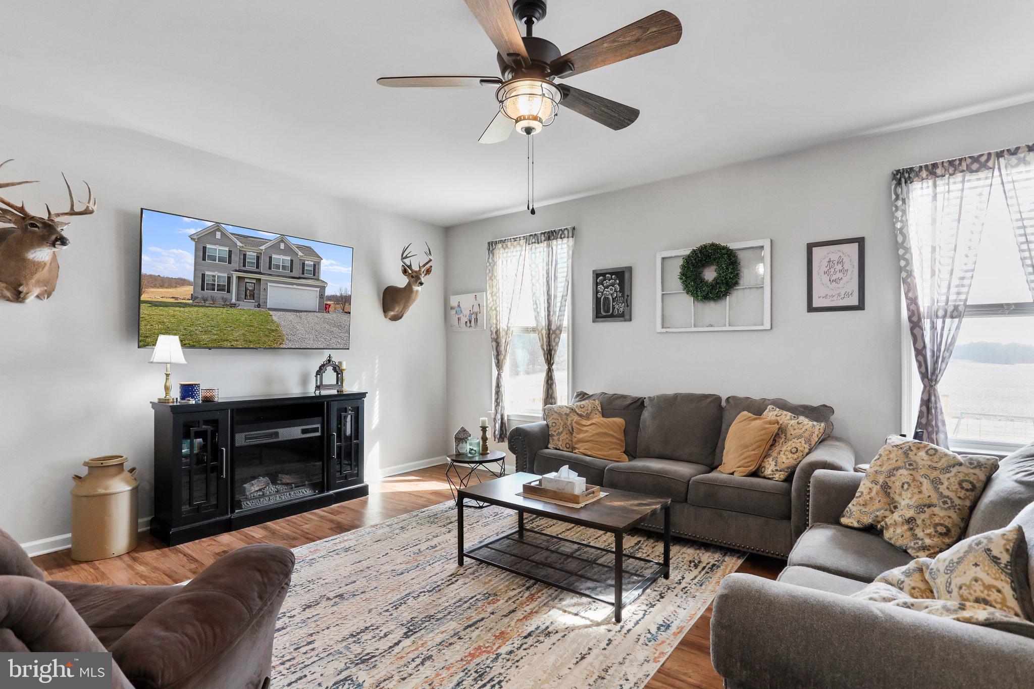 HONEYWOOD SOUTH - Residential