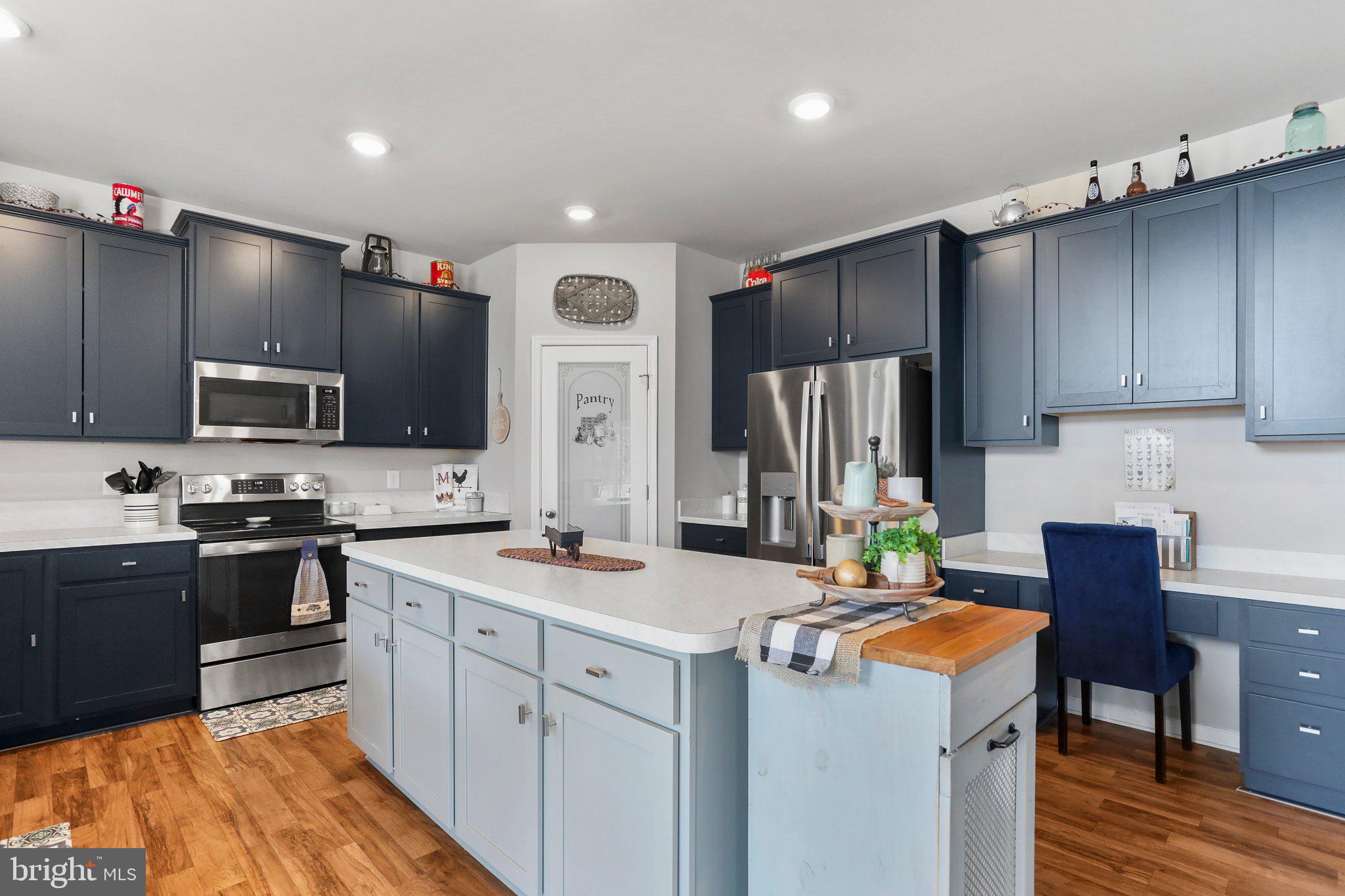 HONEYWOOD SOUTH - Residential