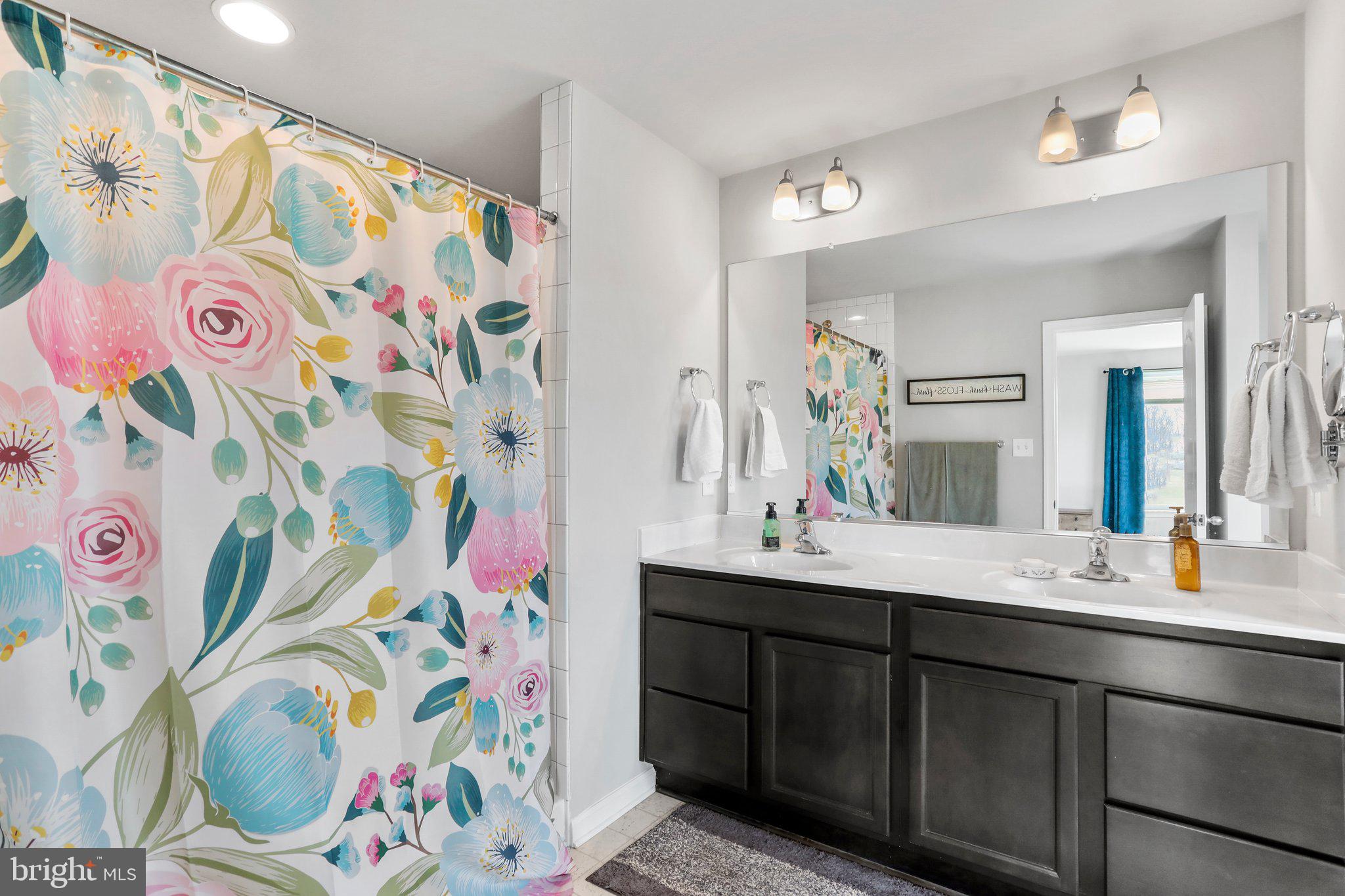 HONEYWOOD SOUTH - Residential