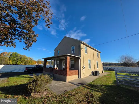 9559 Kings Highway S, Zionsville, PA MLS: PALH2013758