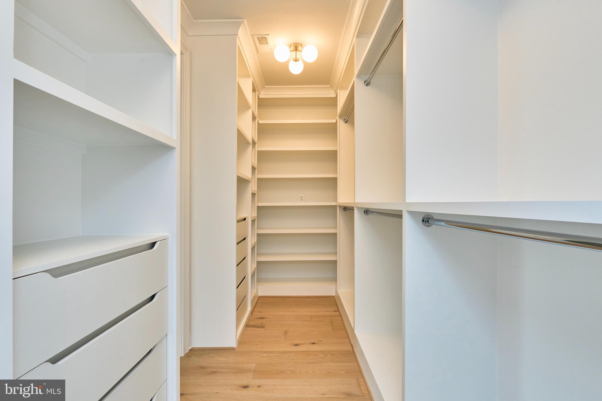 POTOMAC HILLS - Residential