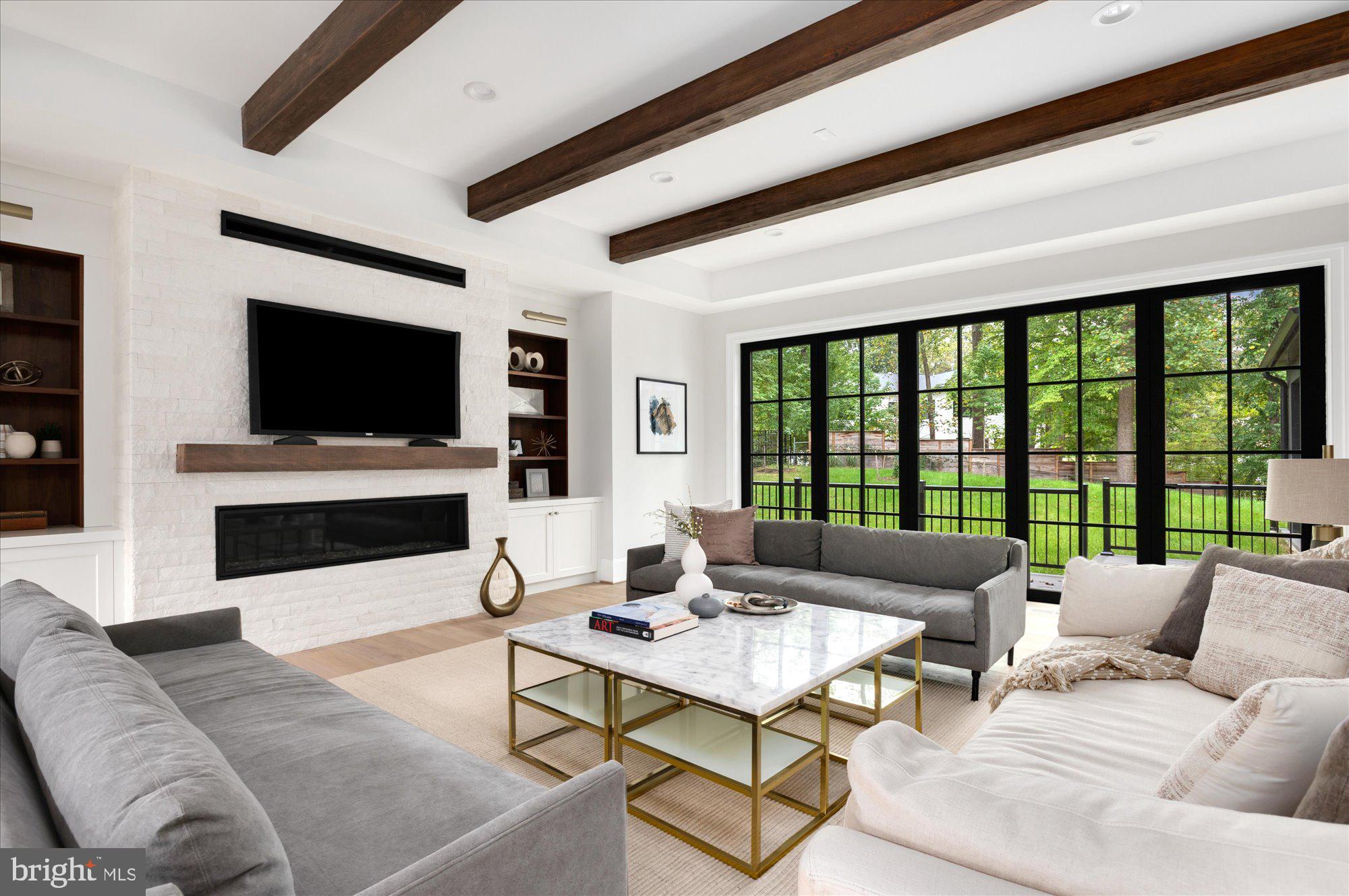 POTOMAC HILLS - Residential