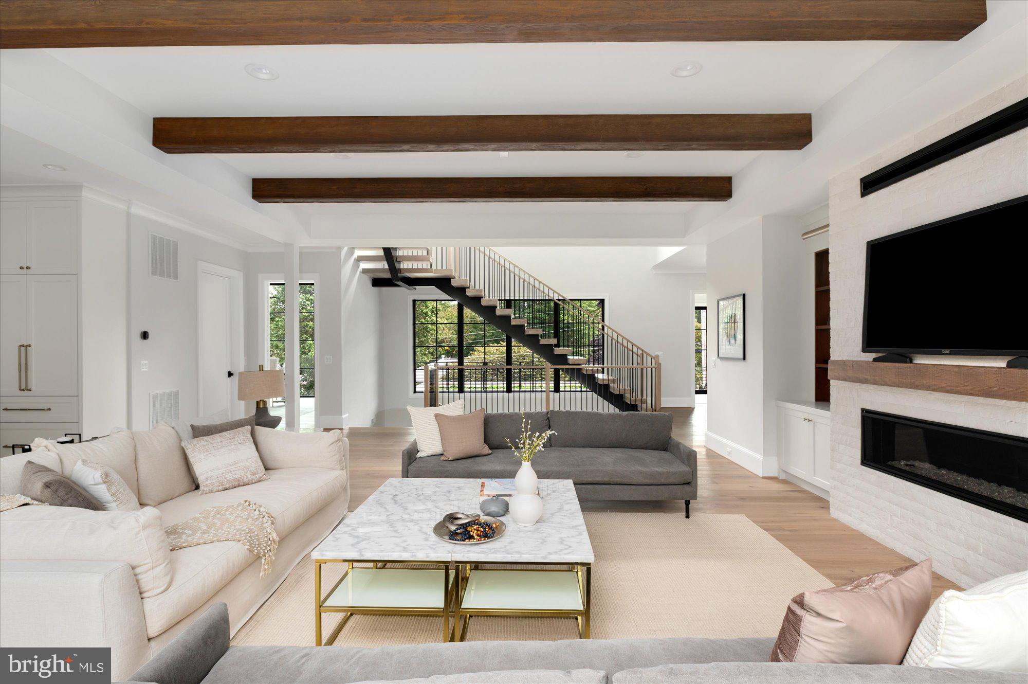 POTOMAC HILLS - Residential