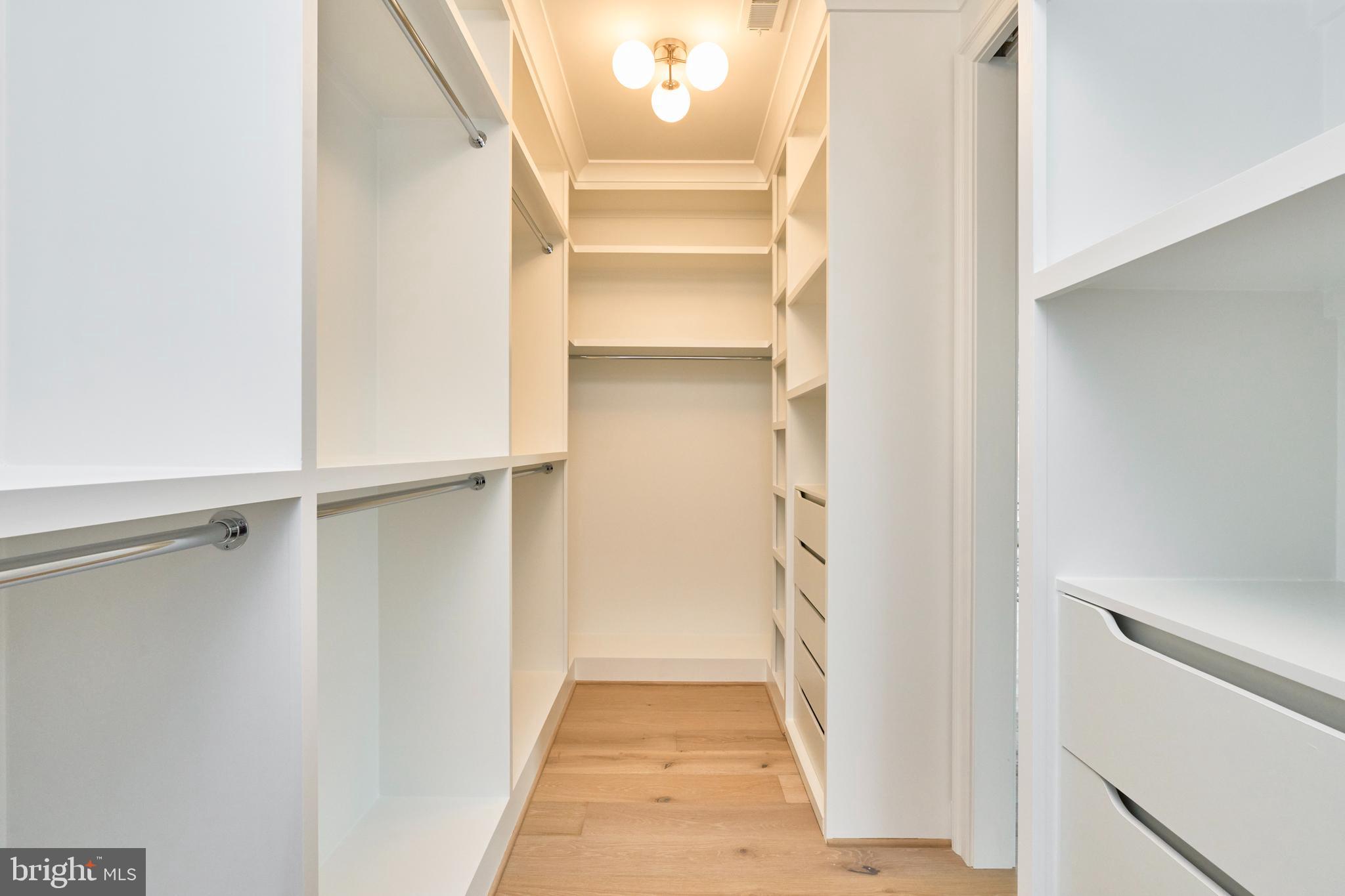 POTOMAC HILLS - Residential