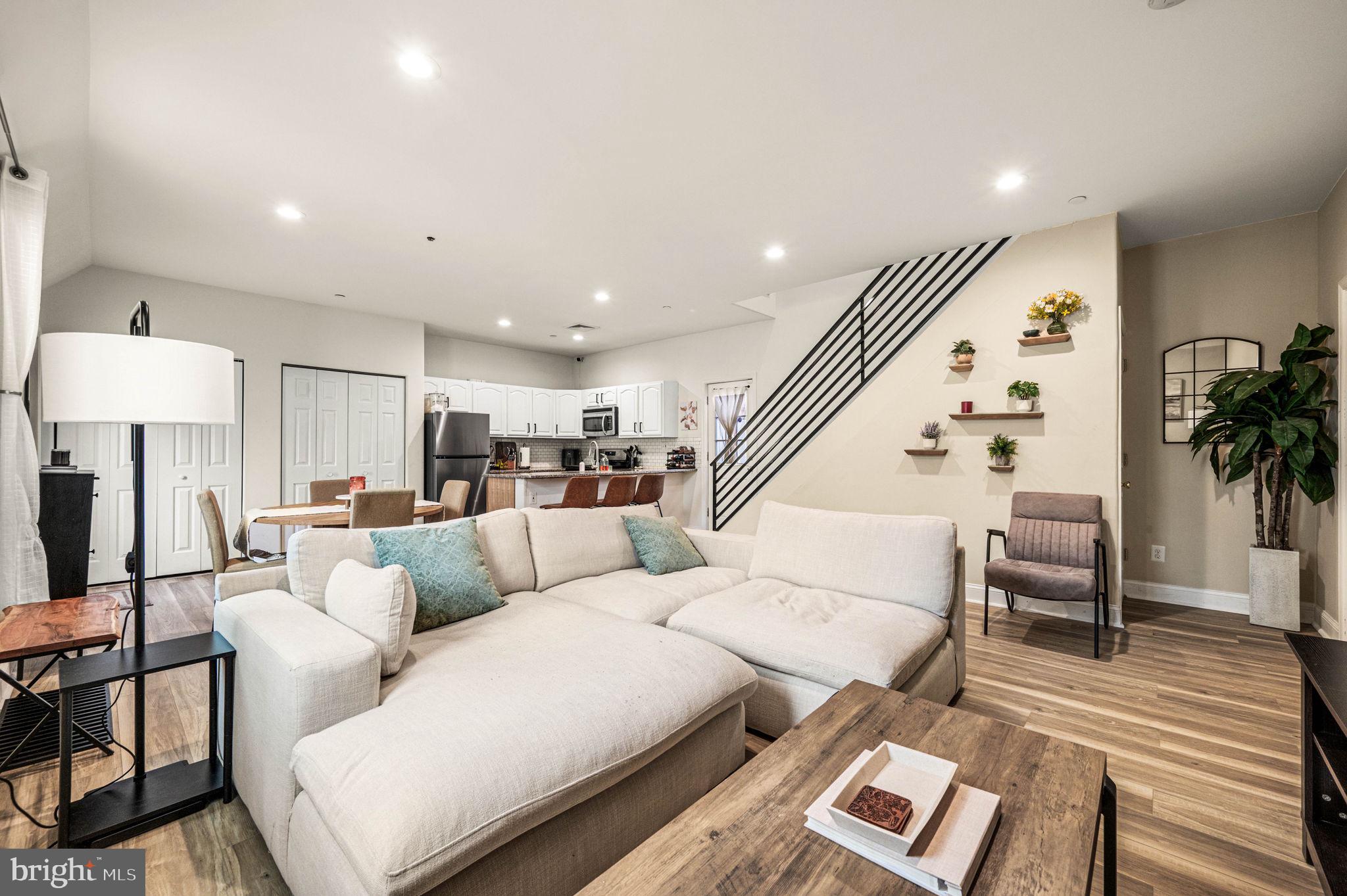 MANAYUNK - Residential