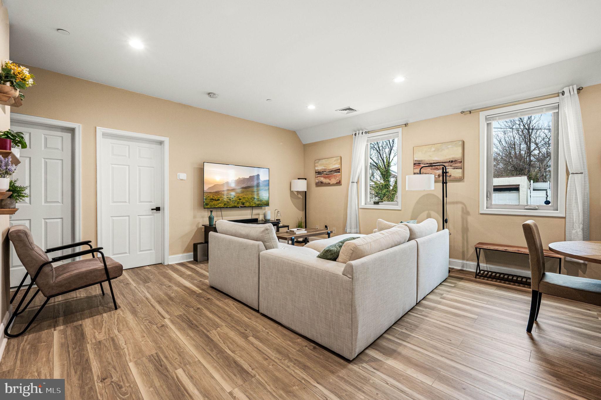 MANAYUNK - Residential