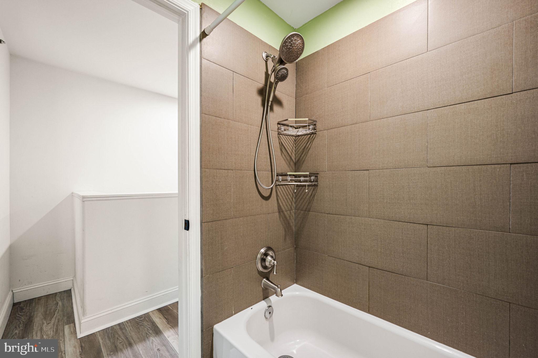 MANAYUNK - Residential