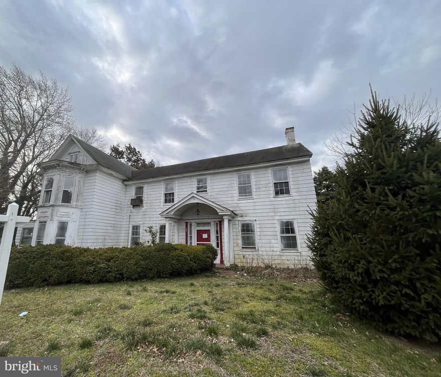 Need a large home, if so come check out this huge home.  Check with town to see if you could have a business out of the house.  It was a doctor's office at one time.  Has an attached greenhouse and large rooms.    With some sweat equity you could have a real showplace.    A lot of the original features are still in this house.