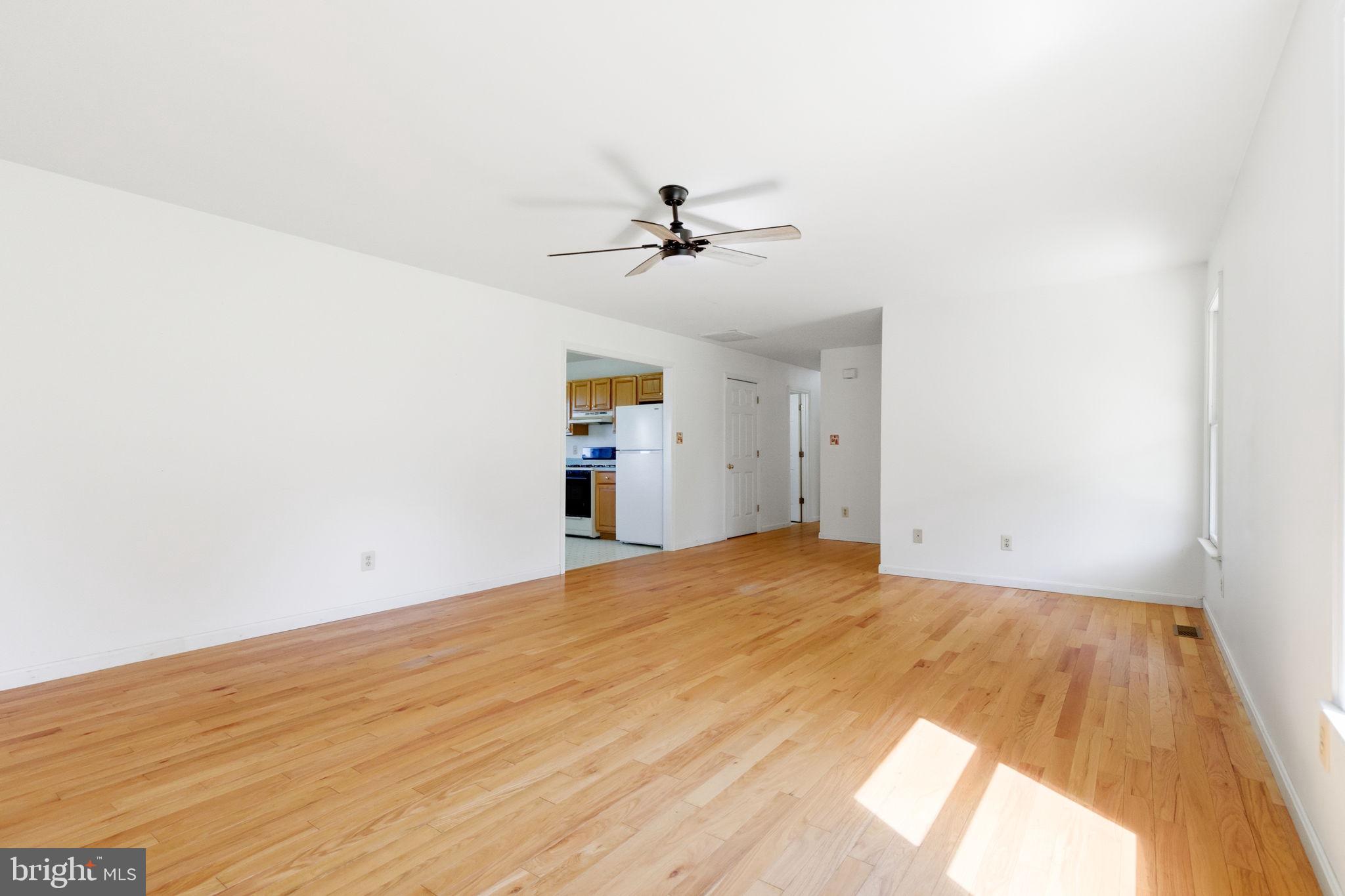 4004 INDIAN RUN ROAD