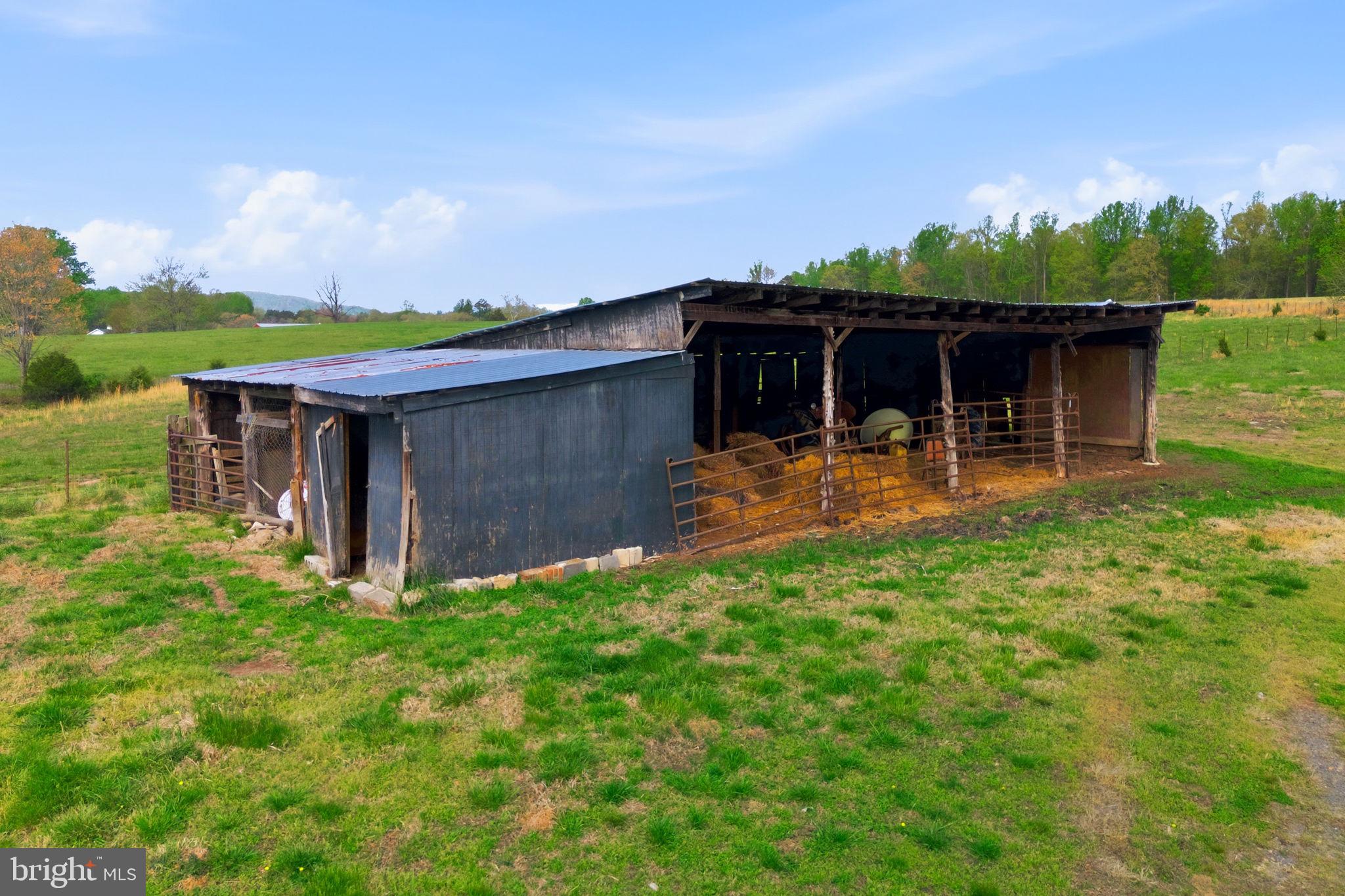 INDIAN RUN ESTATES - Residential