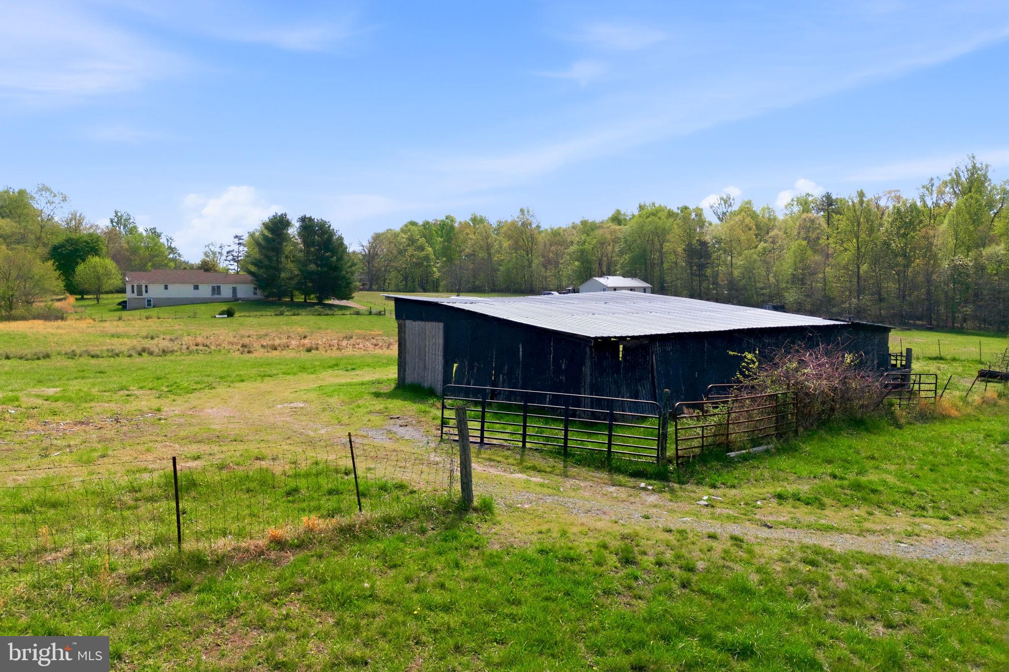 INDIAN RUN ESTATES - Residential