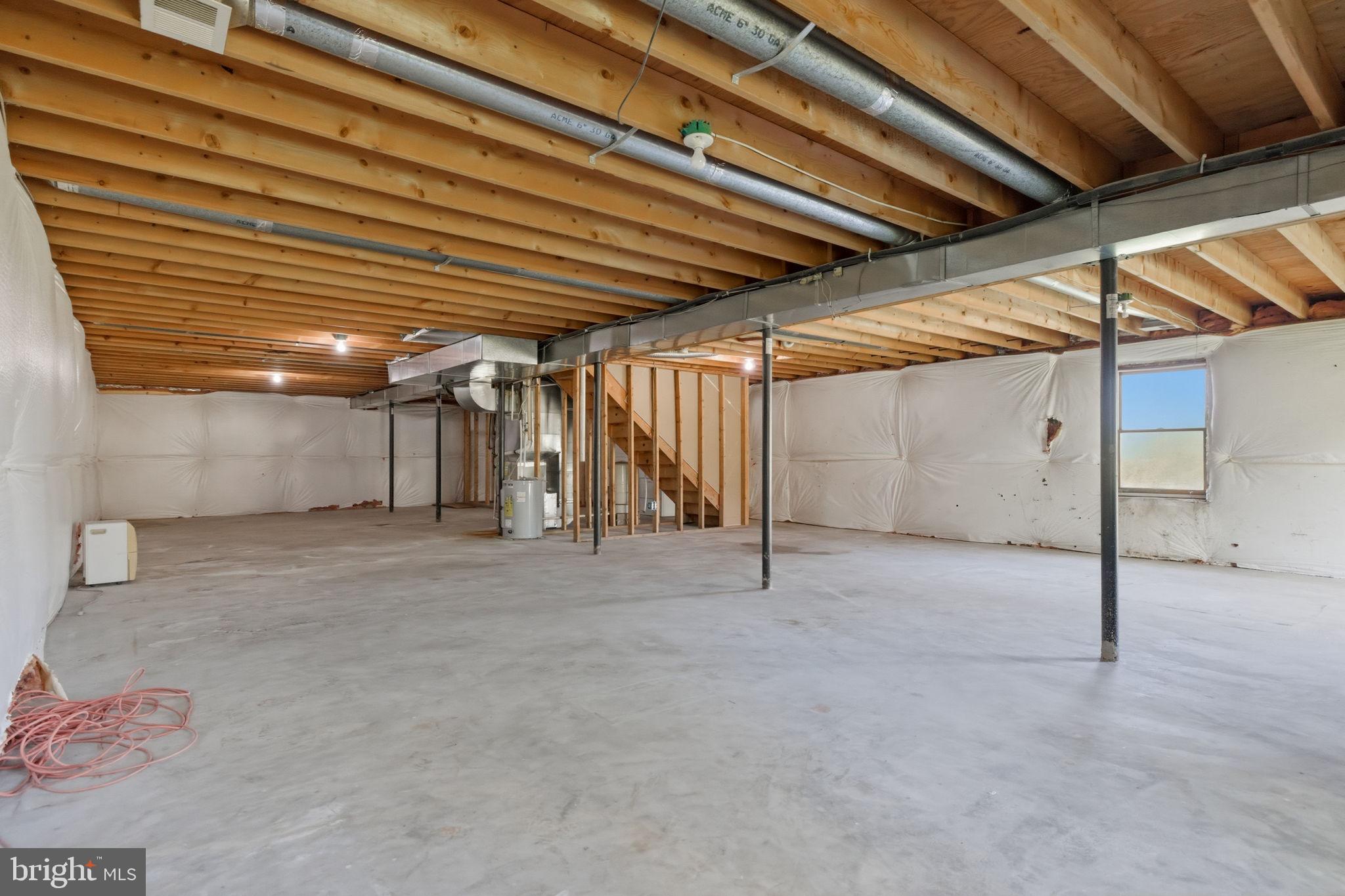 INDIAN RUN ESTATES - Residential