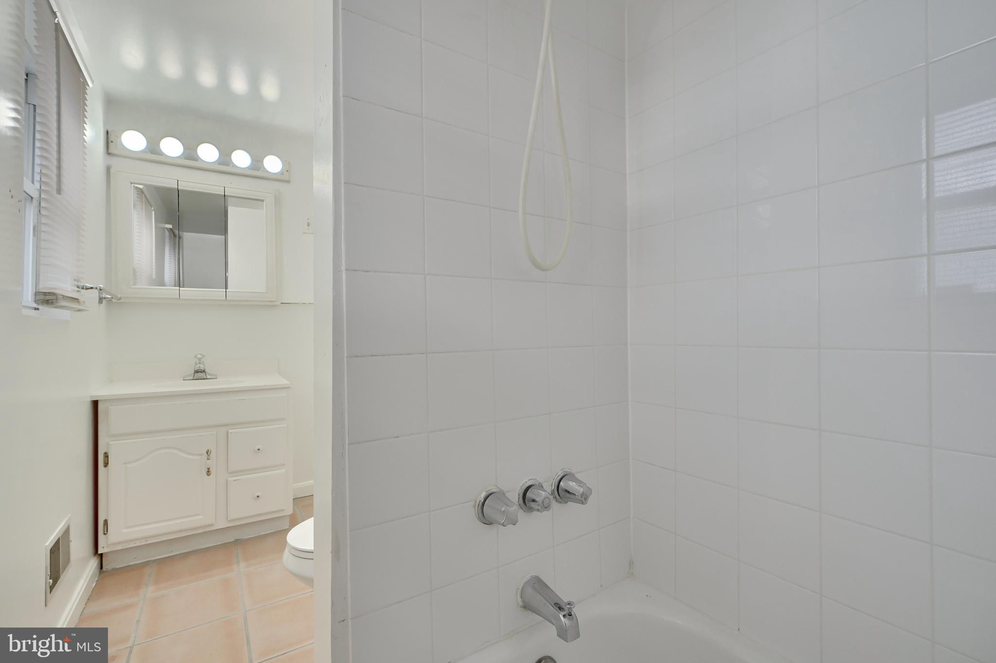 CANTON - Residential Lease