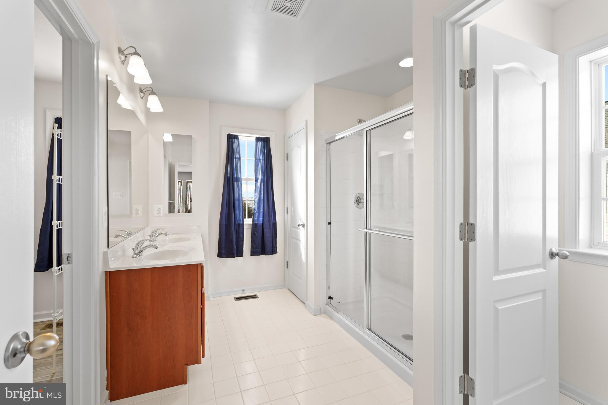 WESTFIELDS - Residential