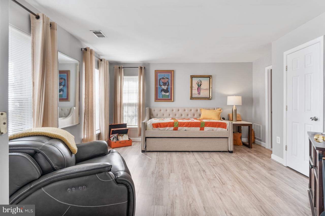 IDLEWILD - Residential