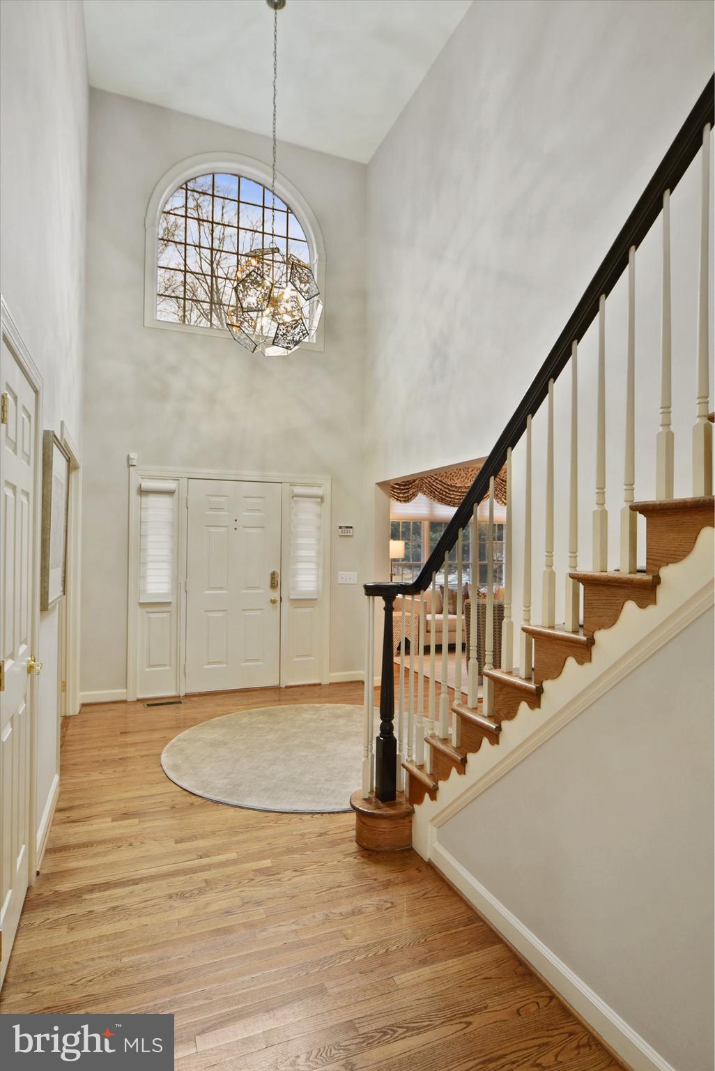 ENCLAVE - Residential