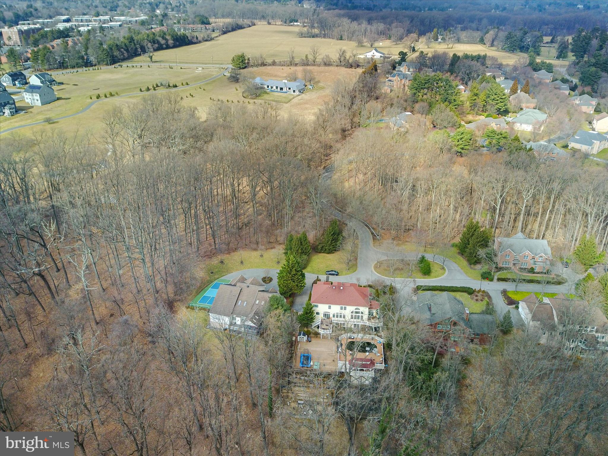 ENCLAVE - Residential