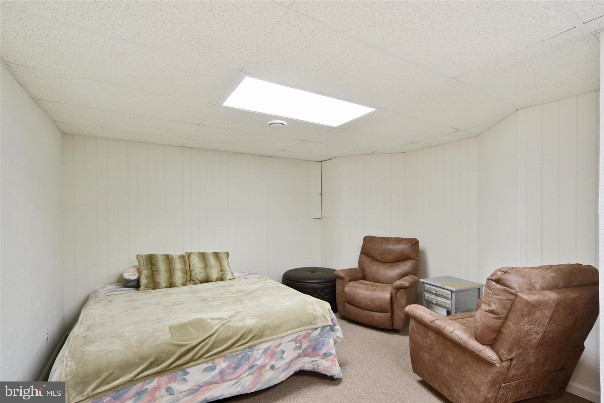 ENCLAVE - Residential