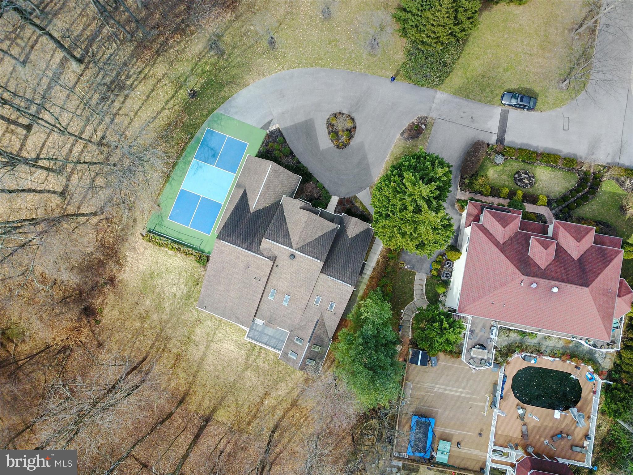 ENCLAVE - Residential