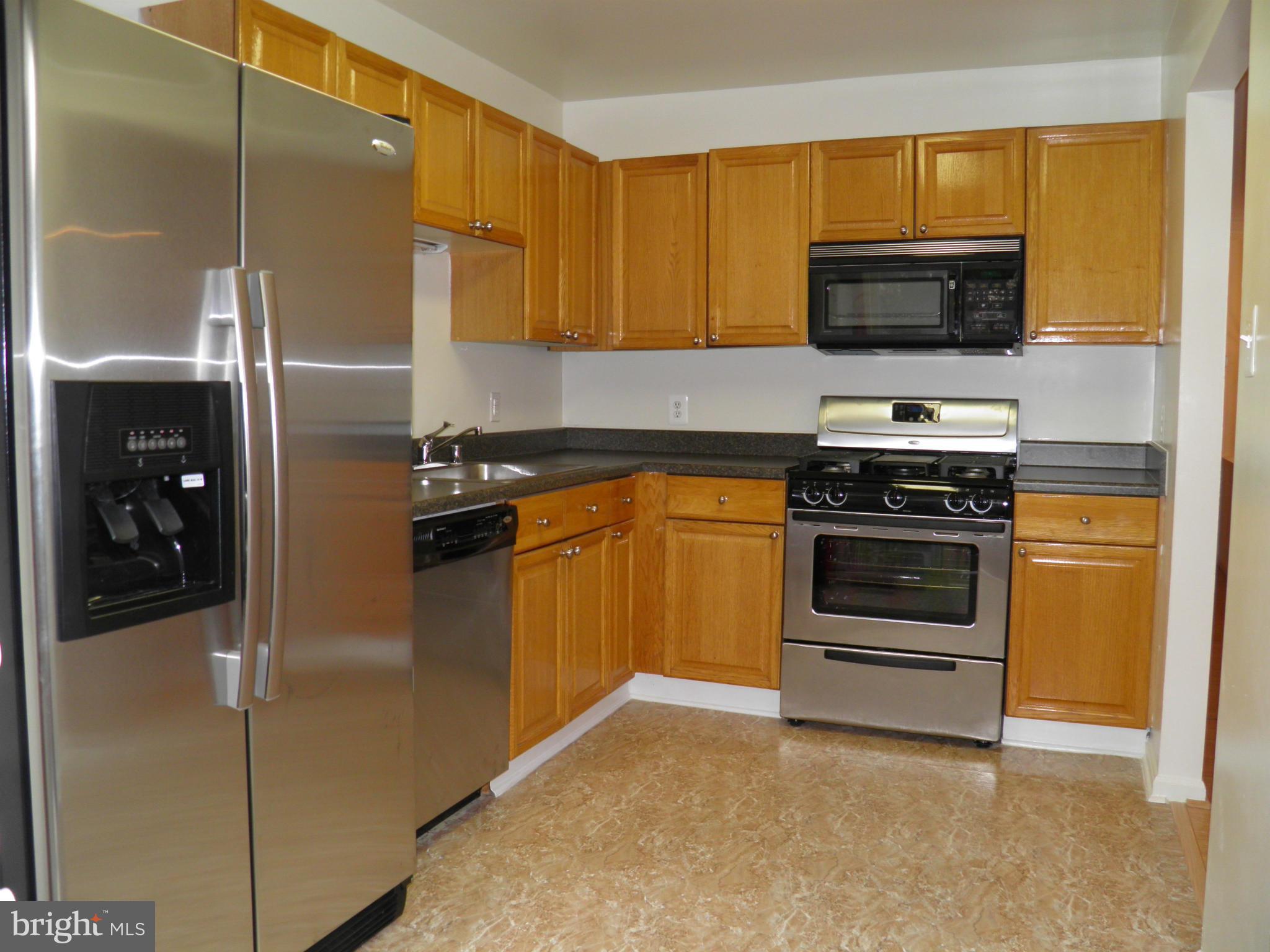 SEQUOIA LEA - Residential Lease