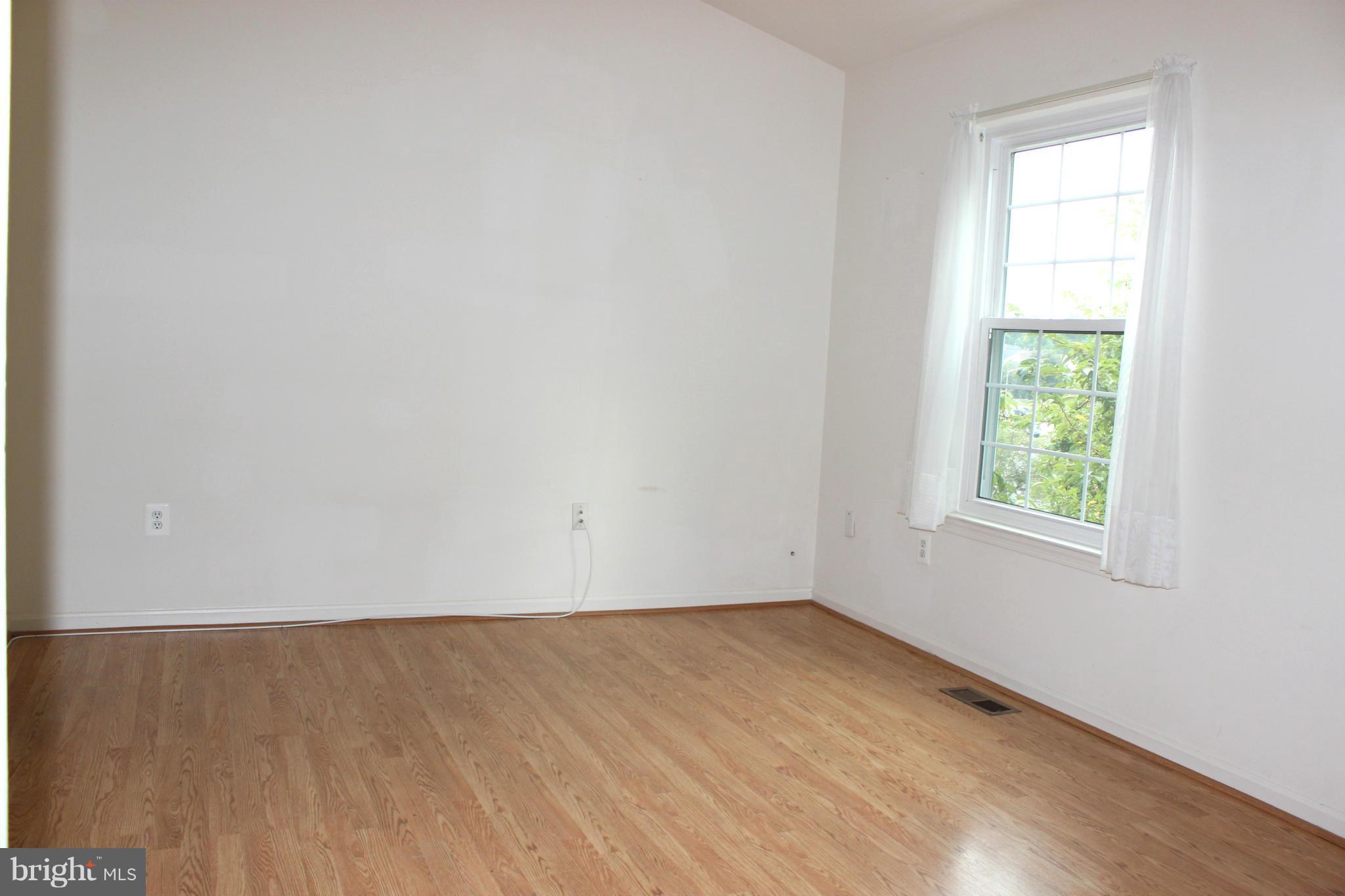 SEQUOIA LEA - Residential Lease