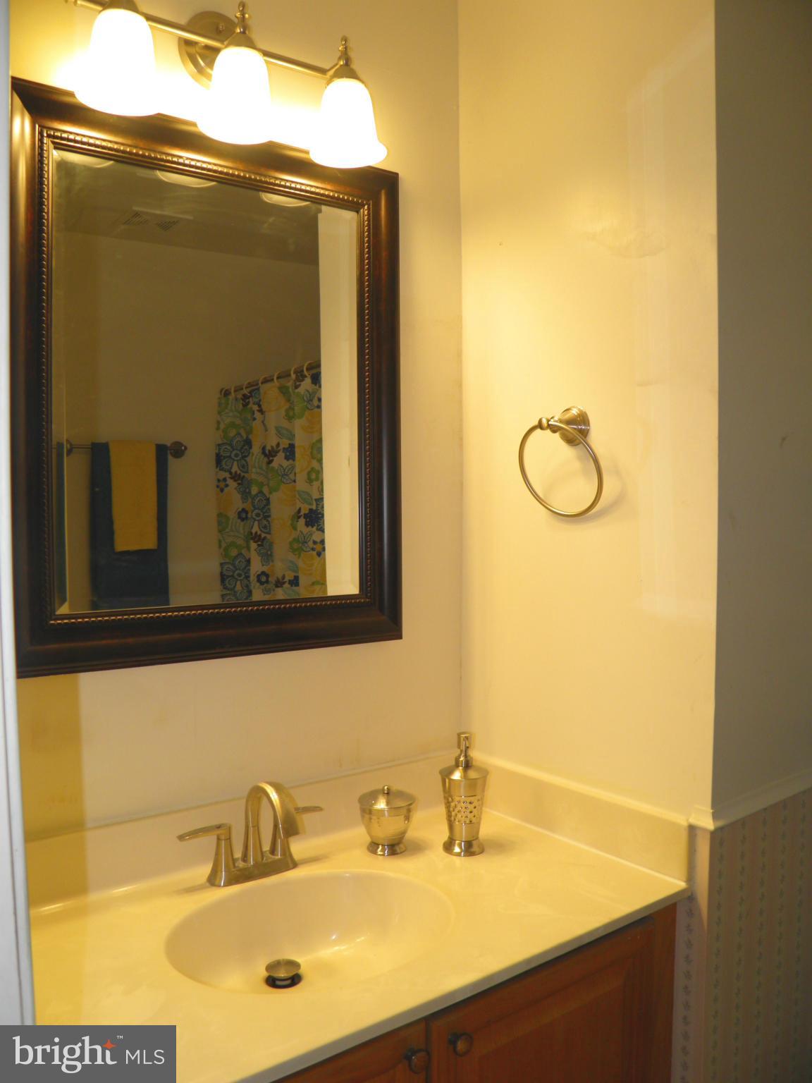 SEQUOIA LEA - Residential Lease