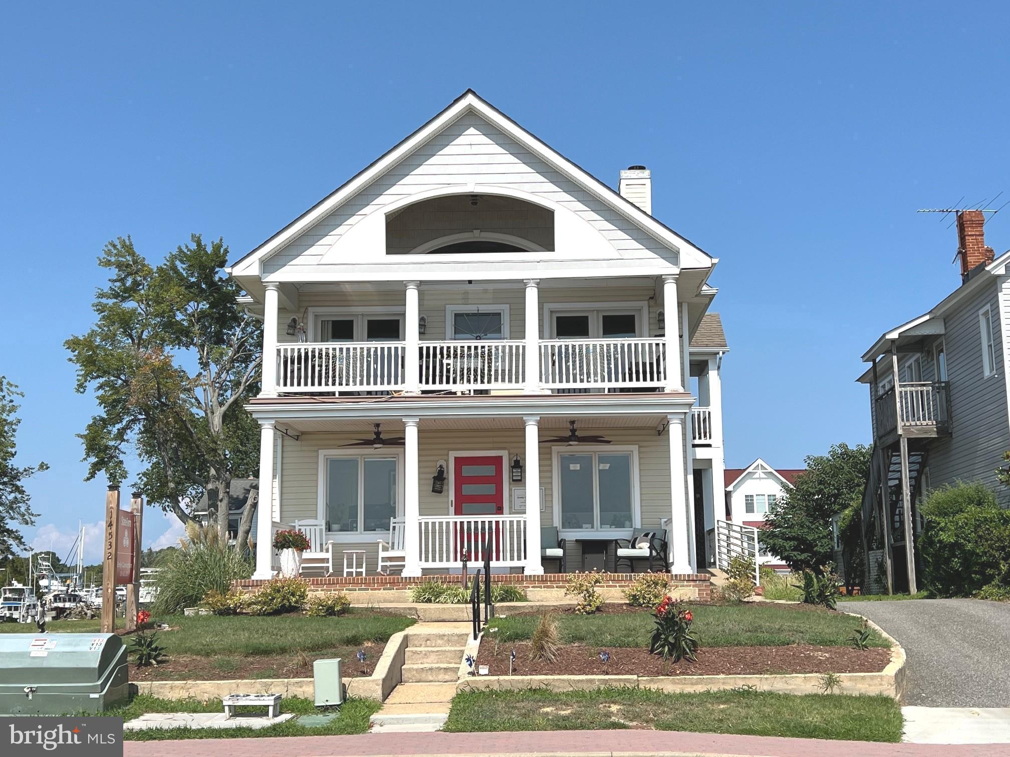 SOLOMONS ISLAND - Commercial Sale