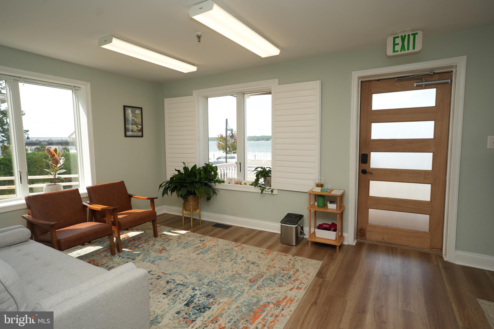 SOLOMONS ISLAND - Commercial Sale