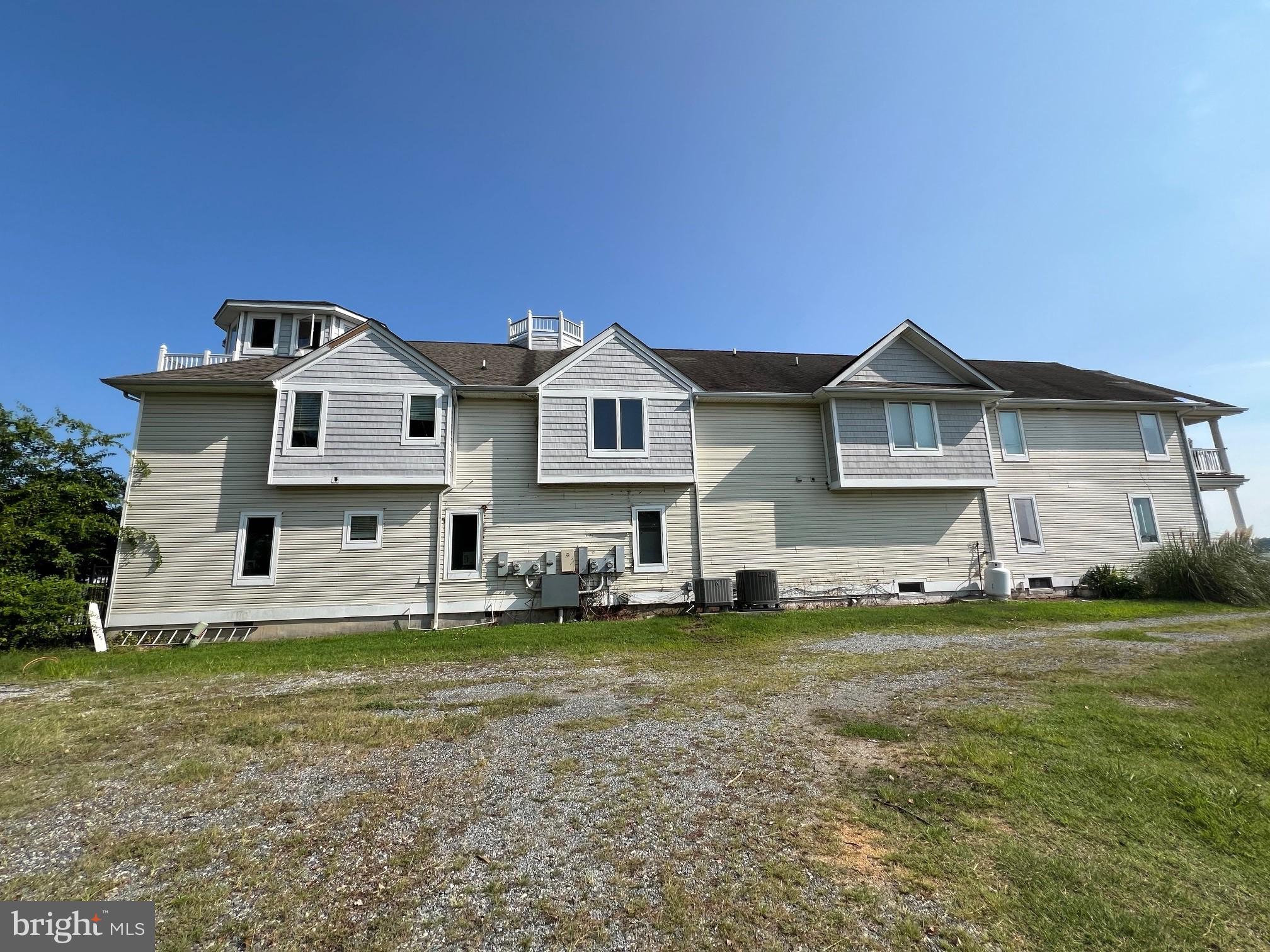 SOLOMONS ISLAND - Commercial Sale