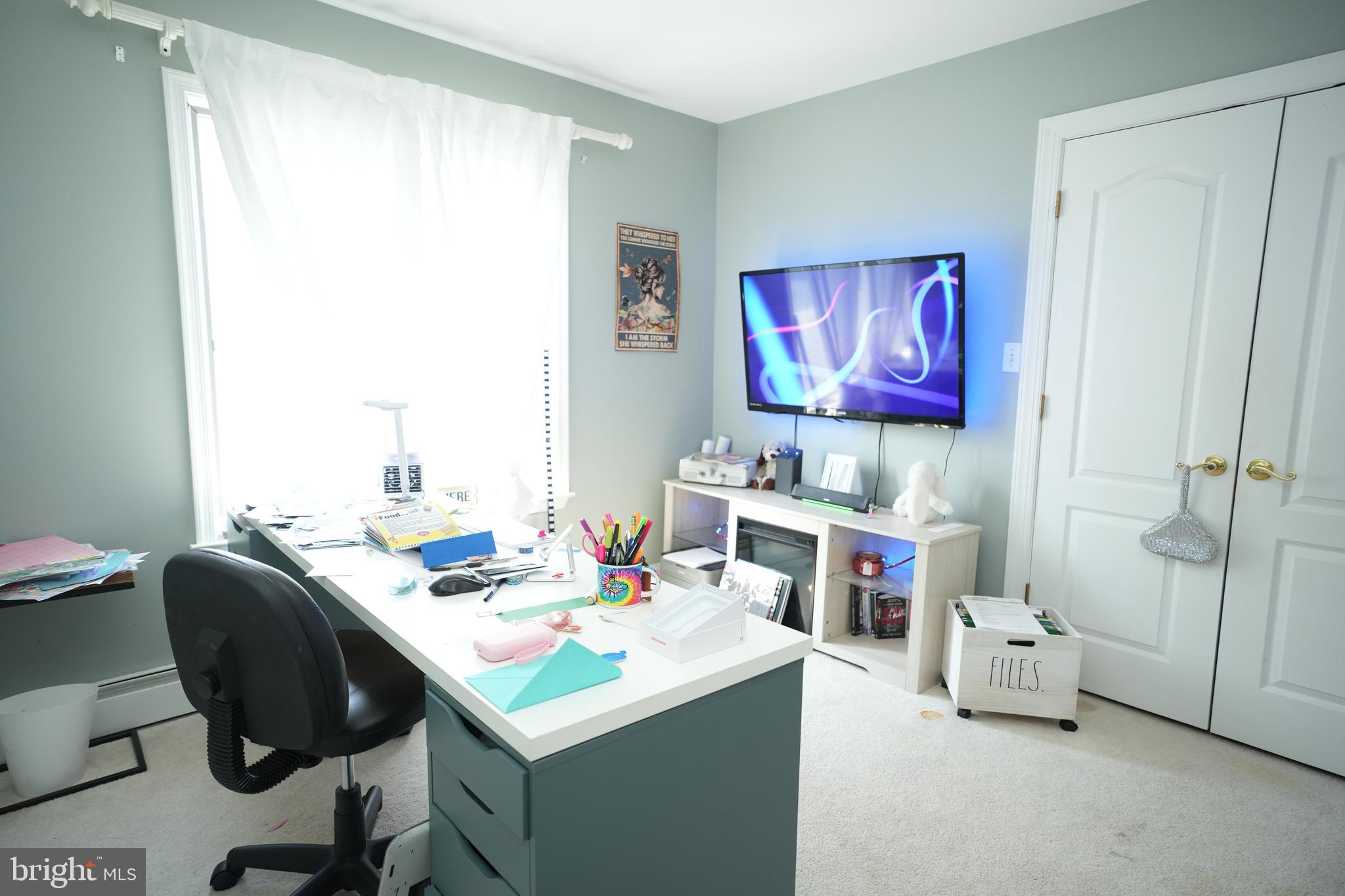 SOLOMONS ISLAND - Commercial Sale