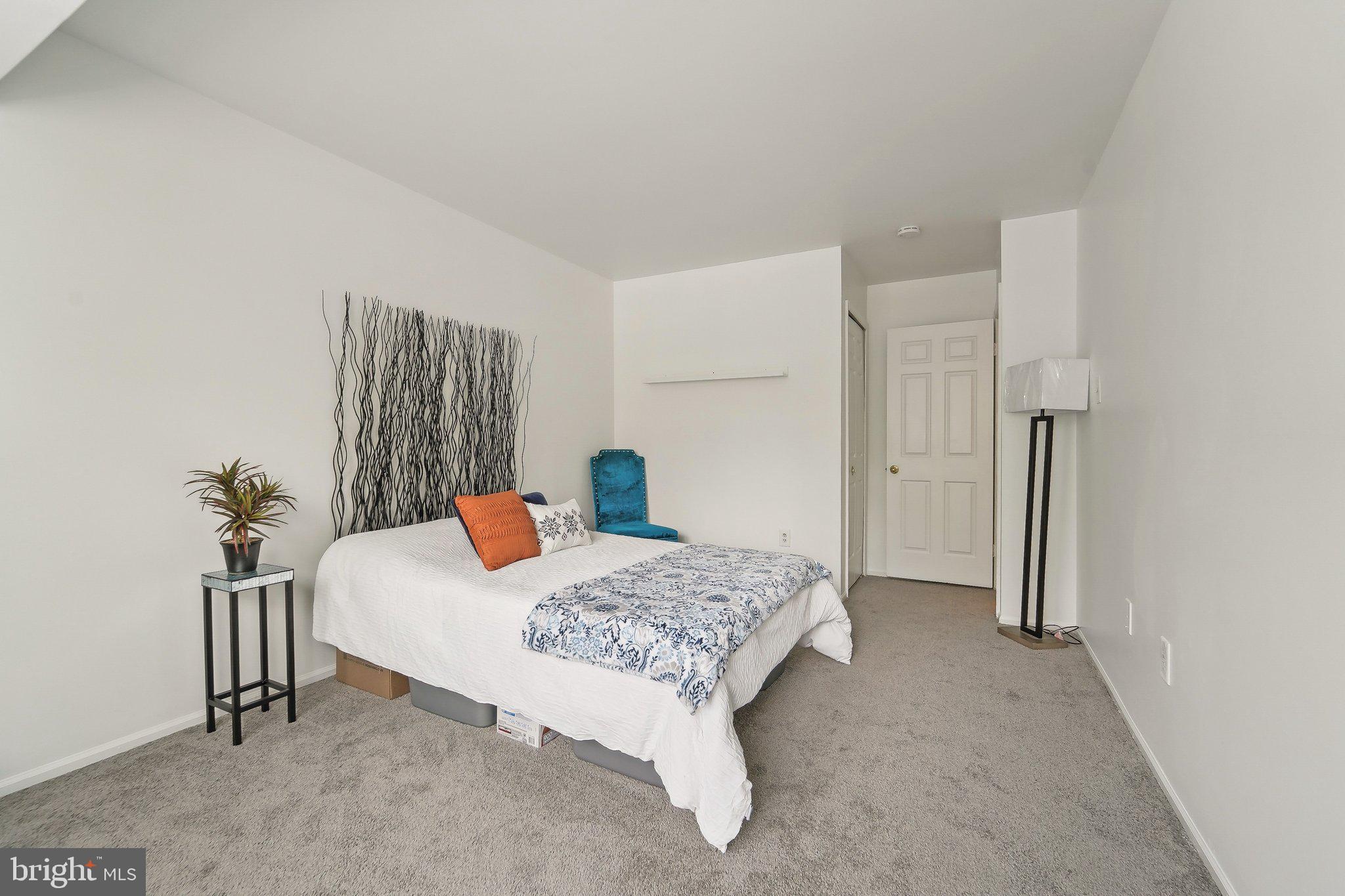 HICKORY RIDGE - Residential