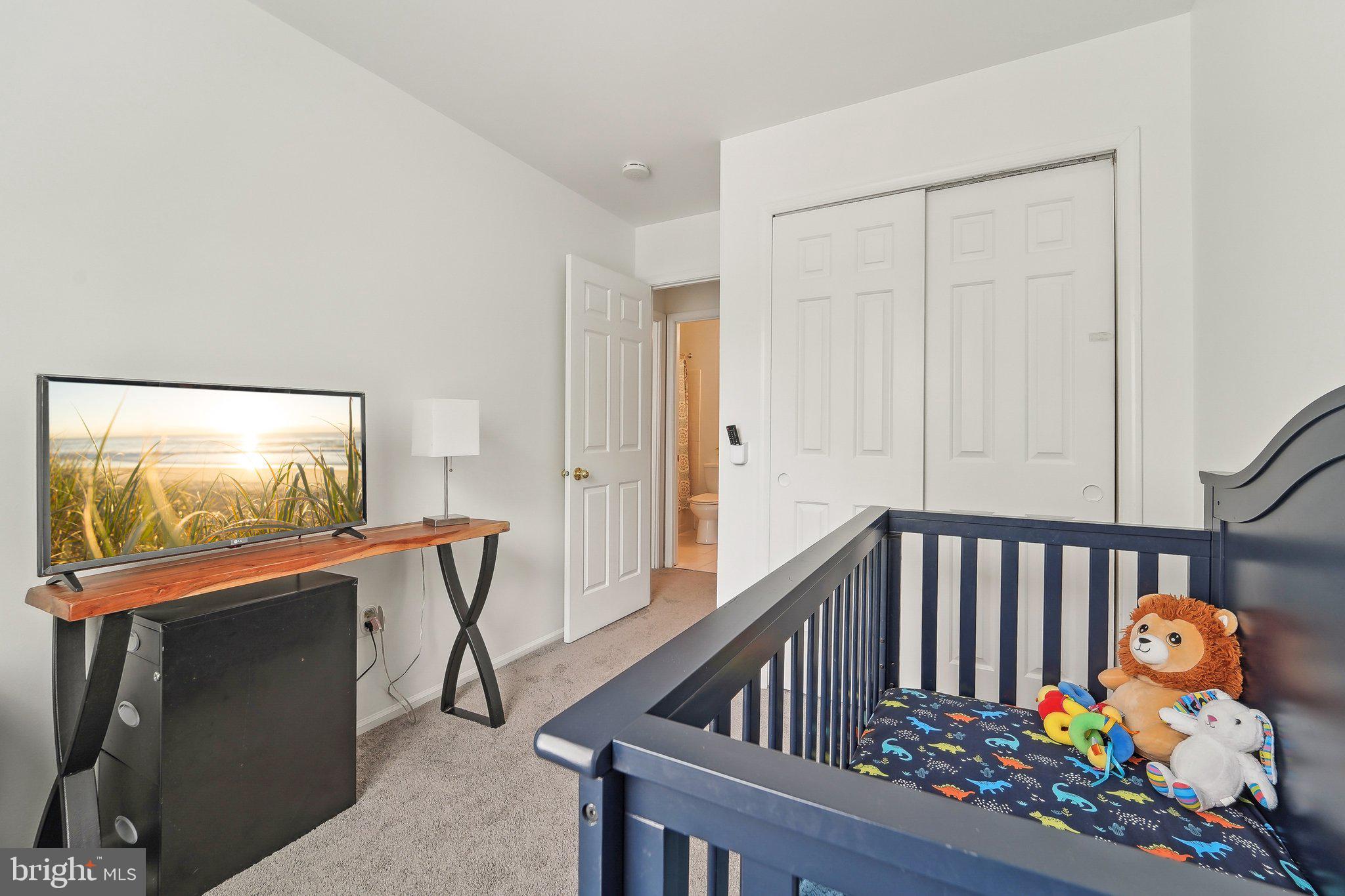 HICKORY RIDGE - Residential